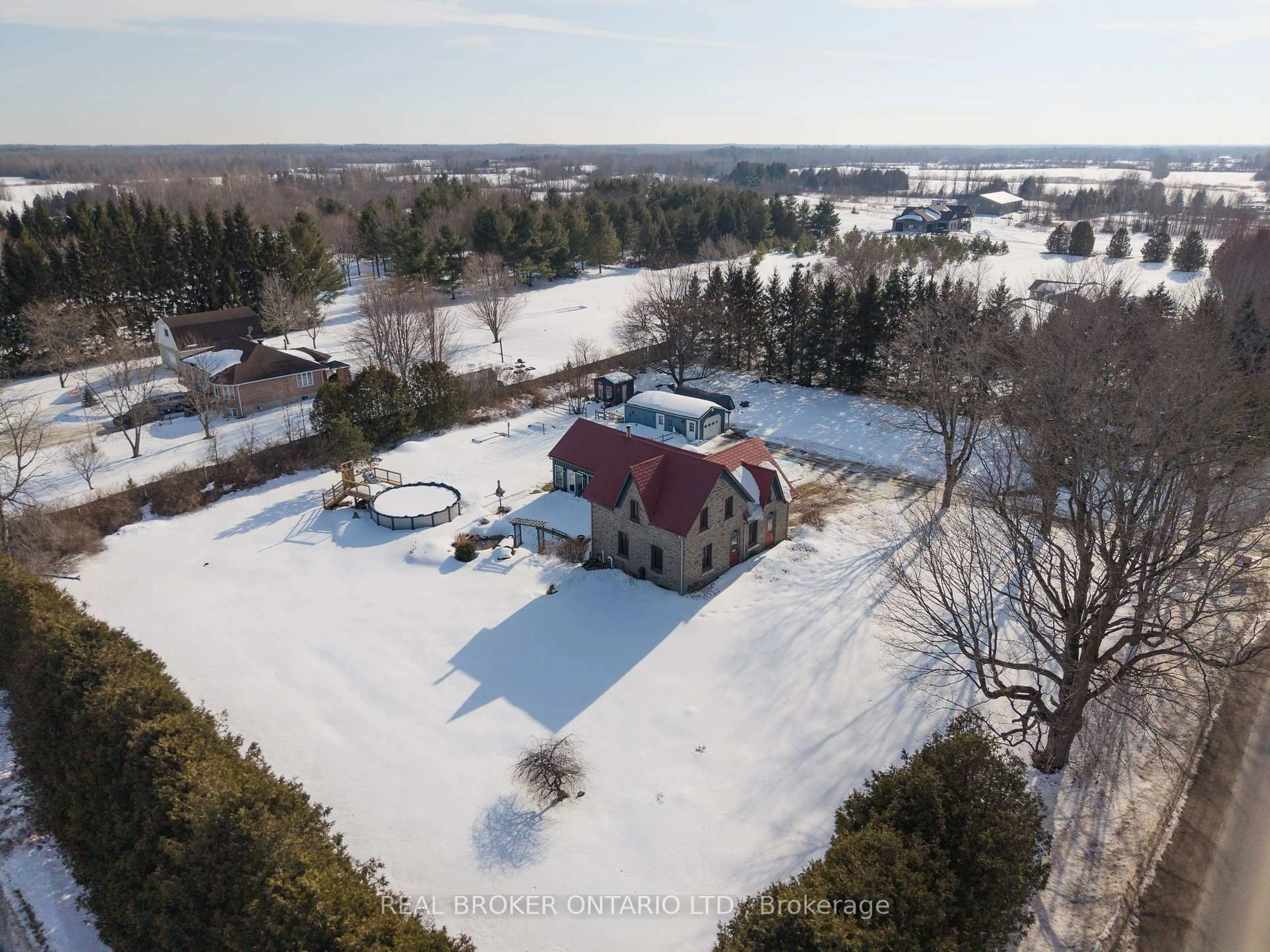 A pic from outside/outdoor area/front of a property/back of a property/a pic from drone, unknown for 2090 Beach Rd, North Grenville Ontario K0G 1S0