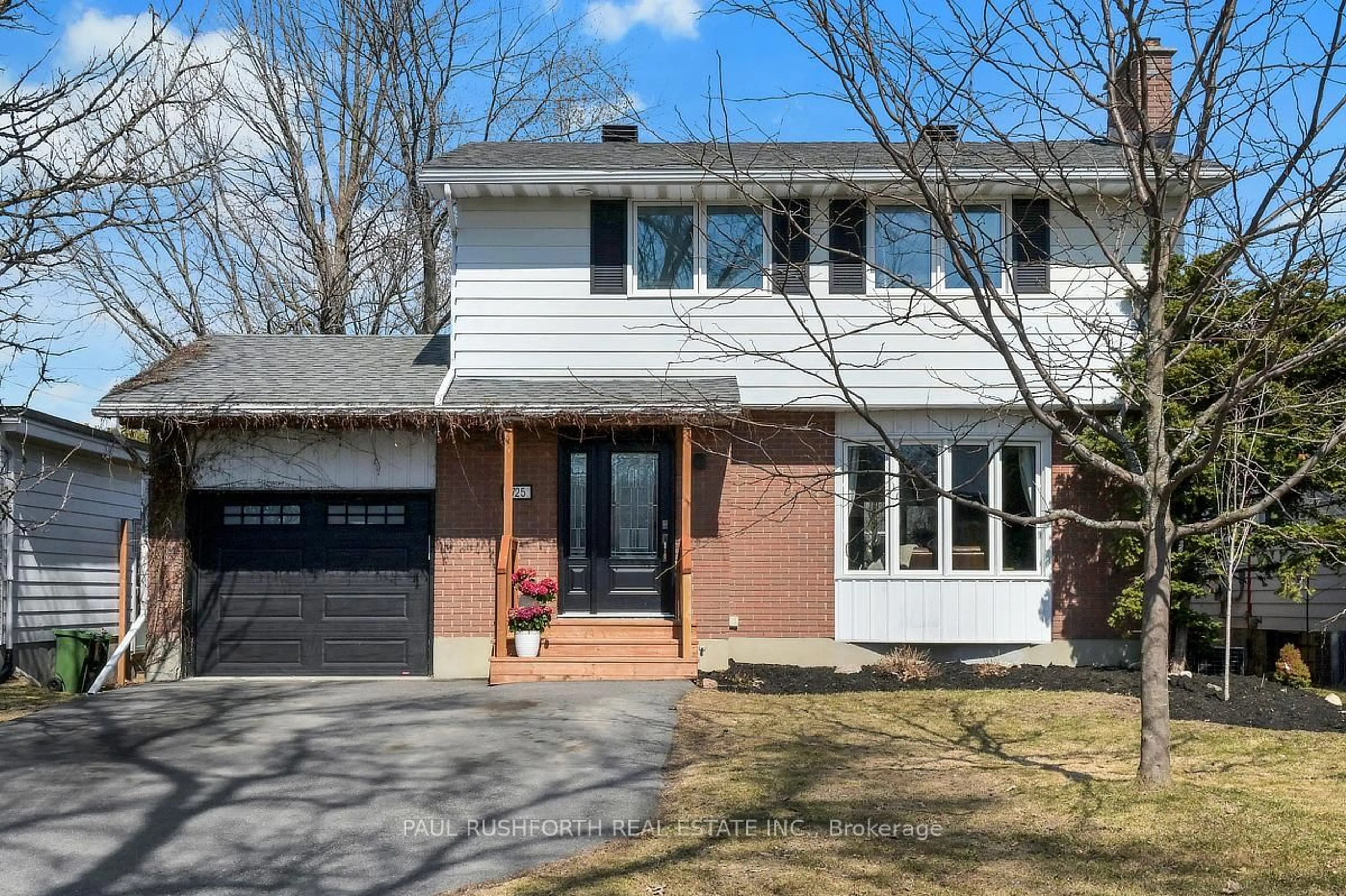 Home with brick exterior material, street for 2725 Baylie Ave, Ottawa Ontario K2H 6Y7