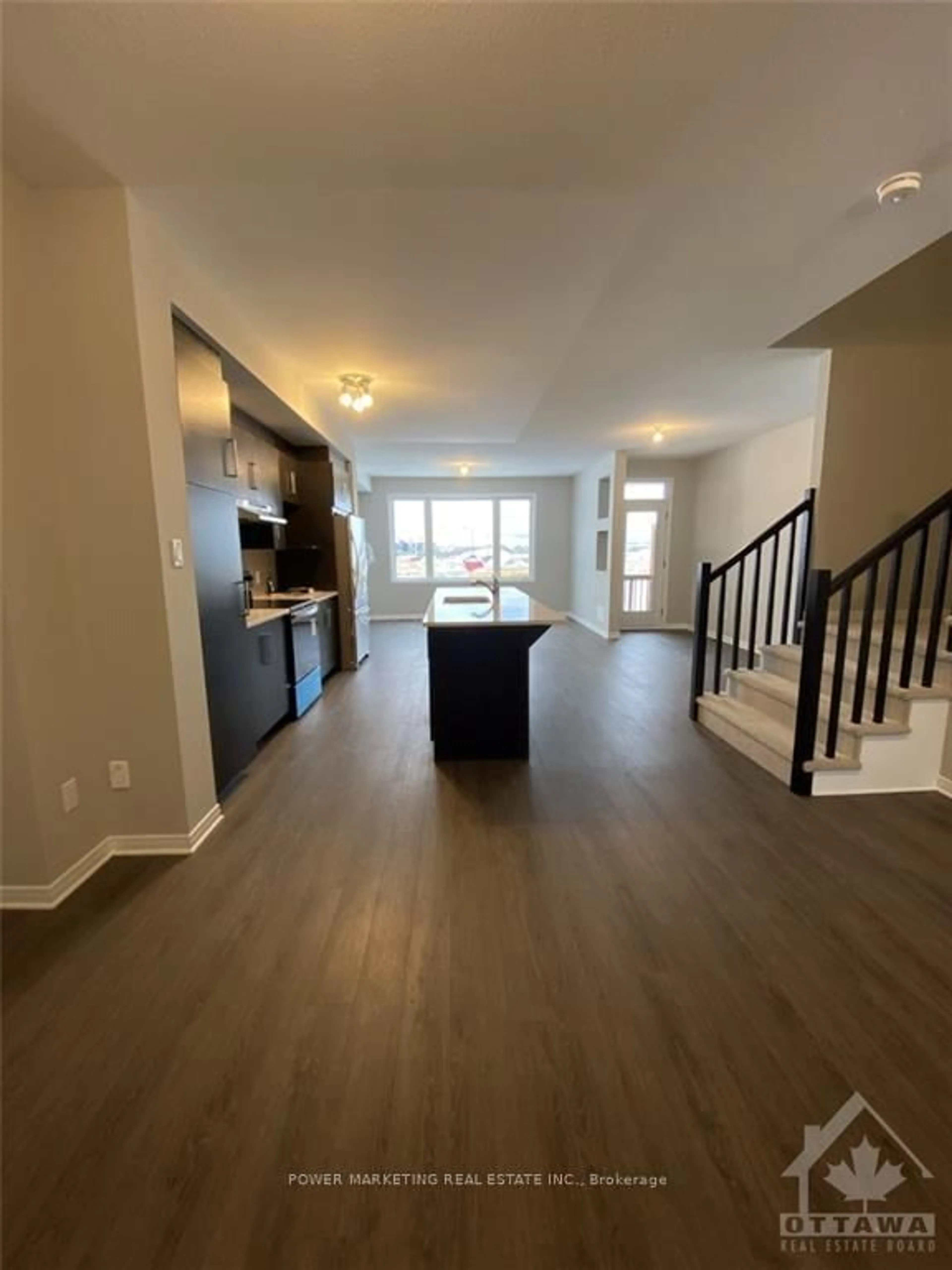 Unknown for 487 COPE Dr, Ottawa Ontario K2S 1B6