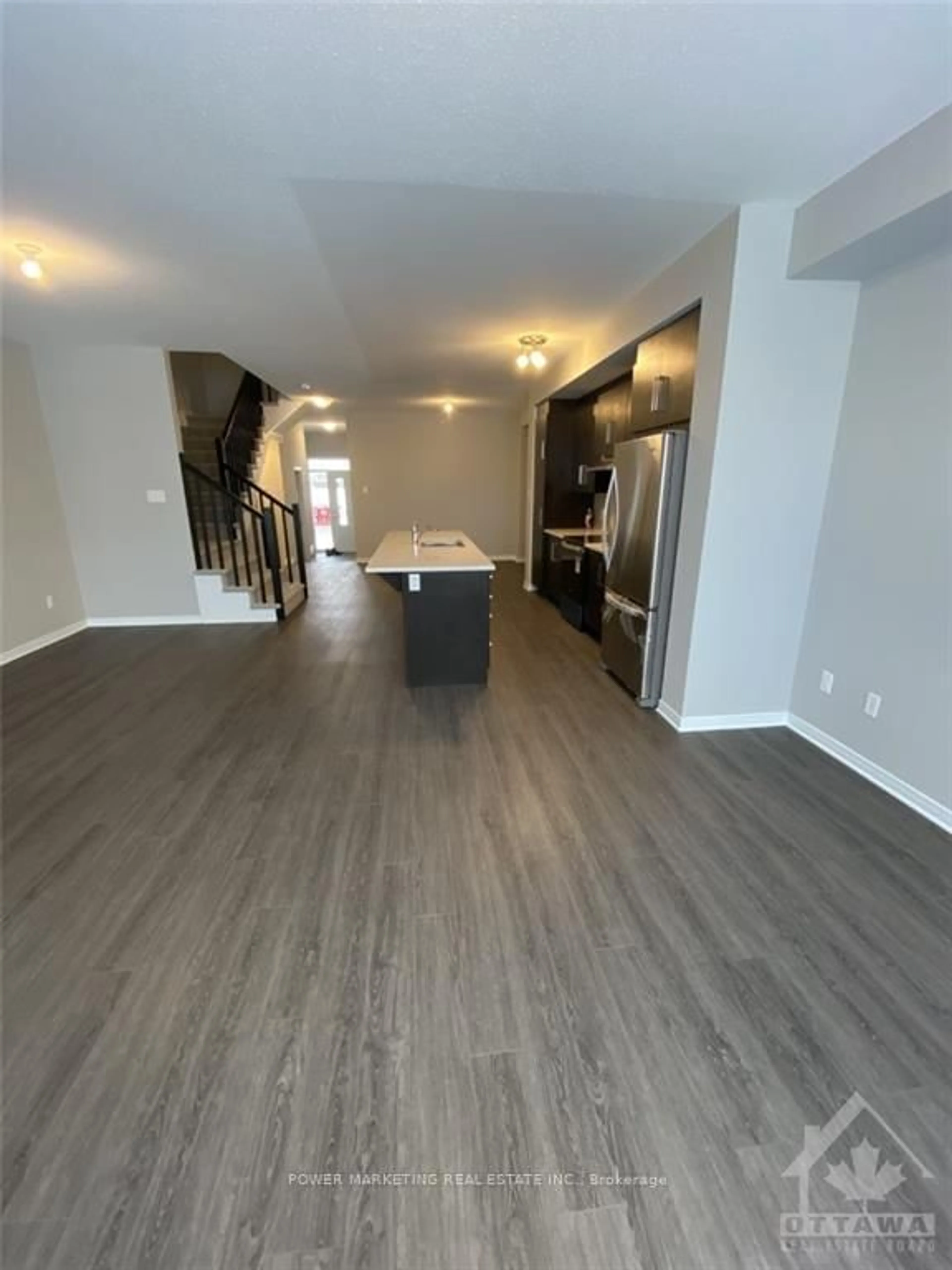 A pic of a room for 487 COPE Dr, Ottawa Ontario K2S 1B6