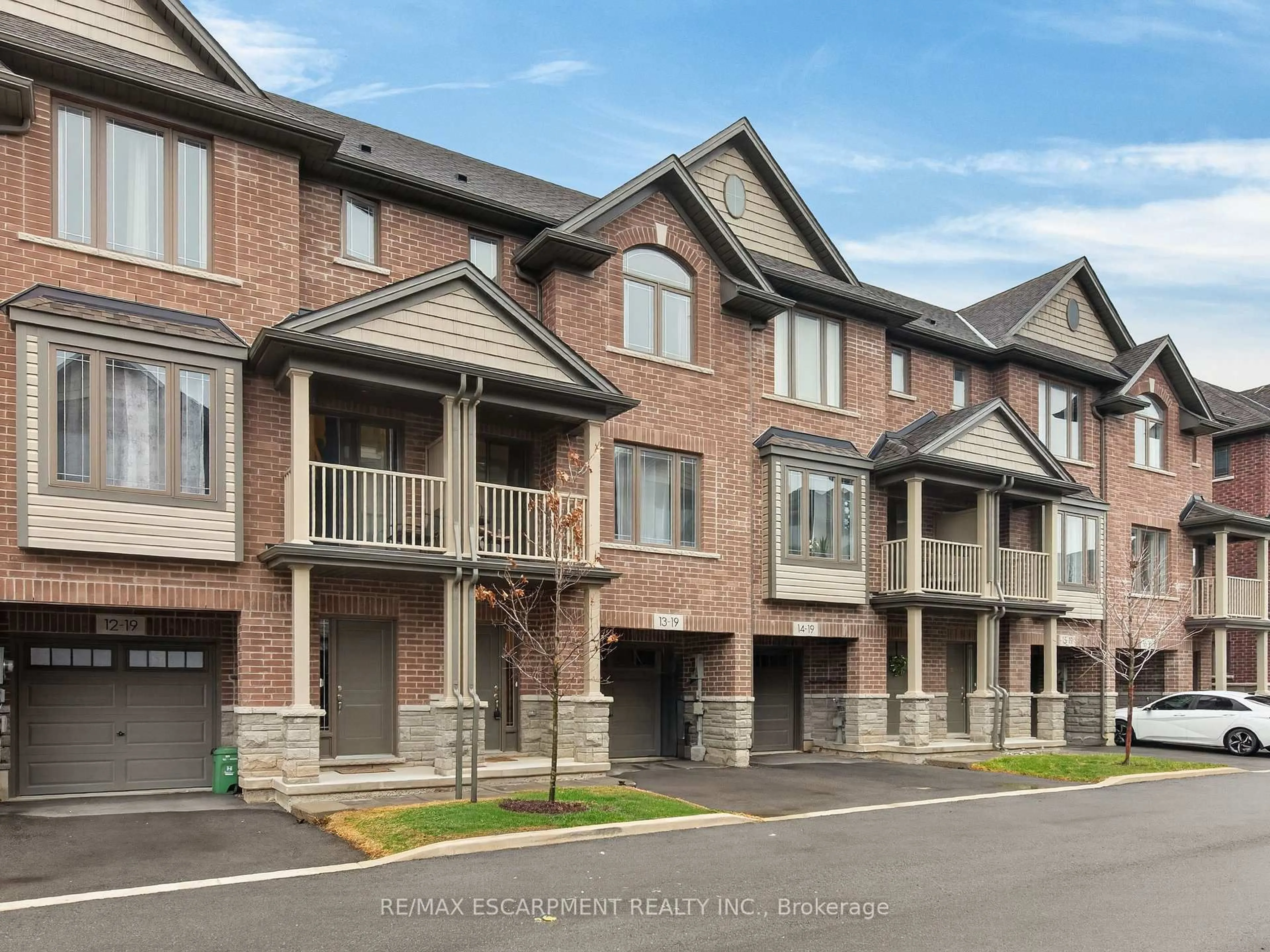 Home with brick exterior material, street for 19 Picardy Dr #13, Hamilton Ontario L8J 0M7
