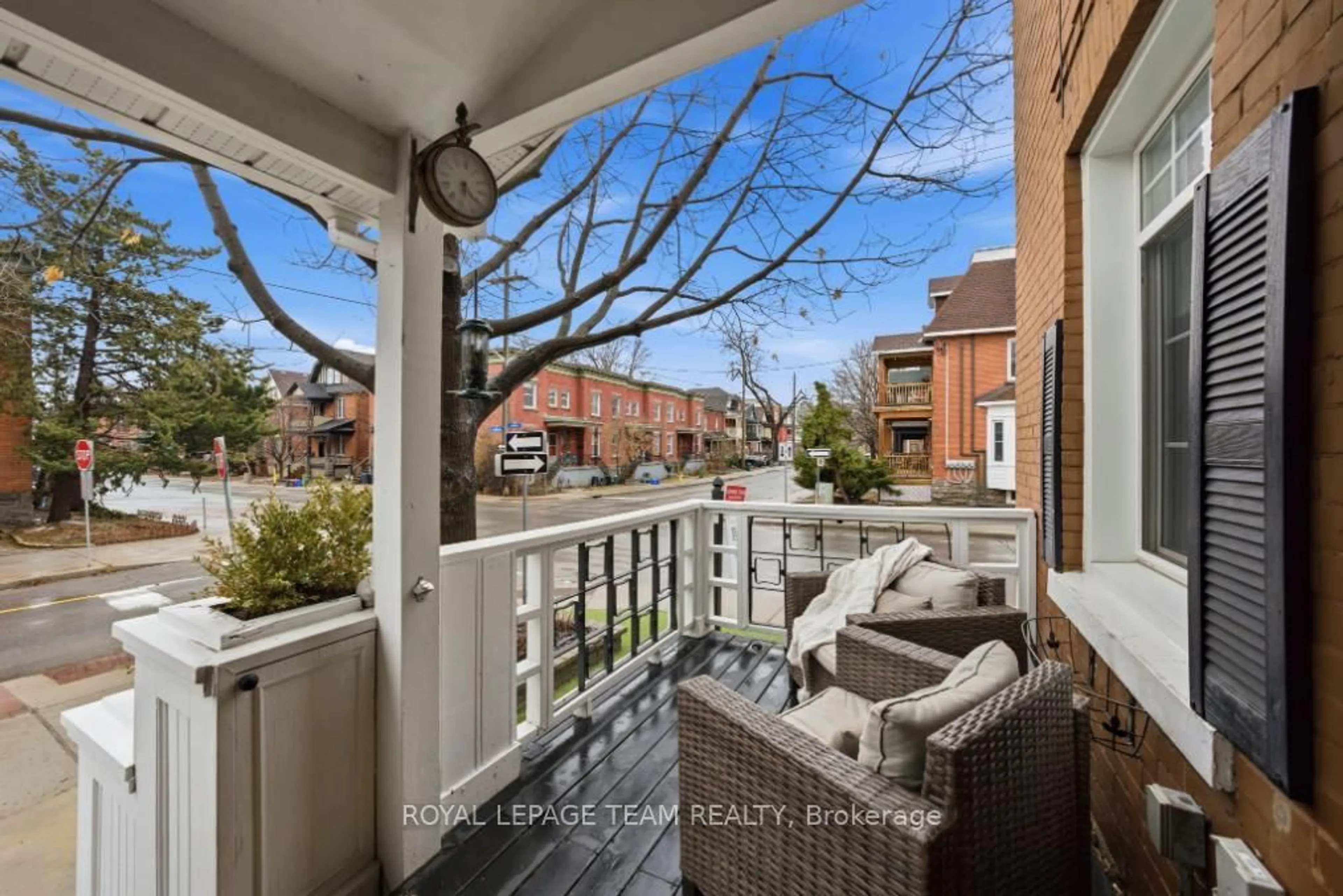 Balcony in the apartment, unknown for 529 McLeod St, Ottawa Ontario K1R 5P9