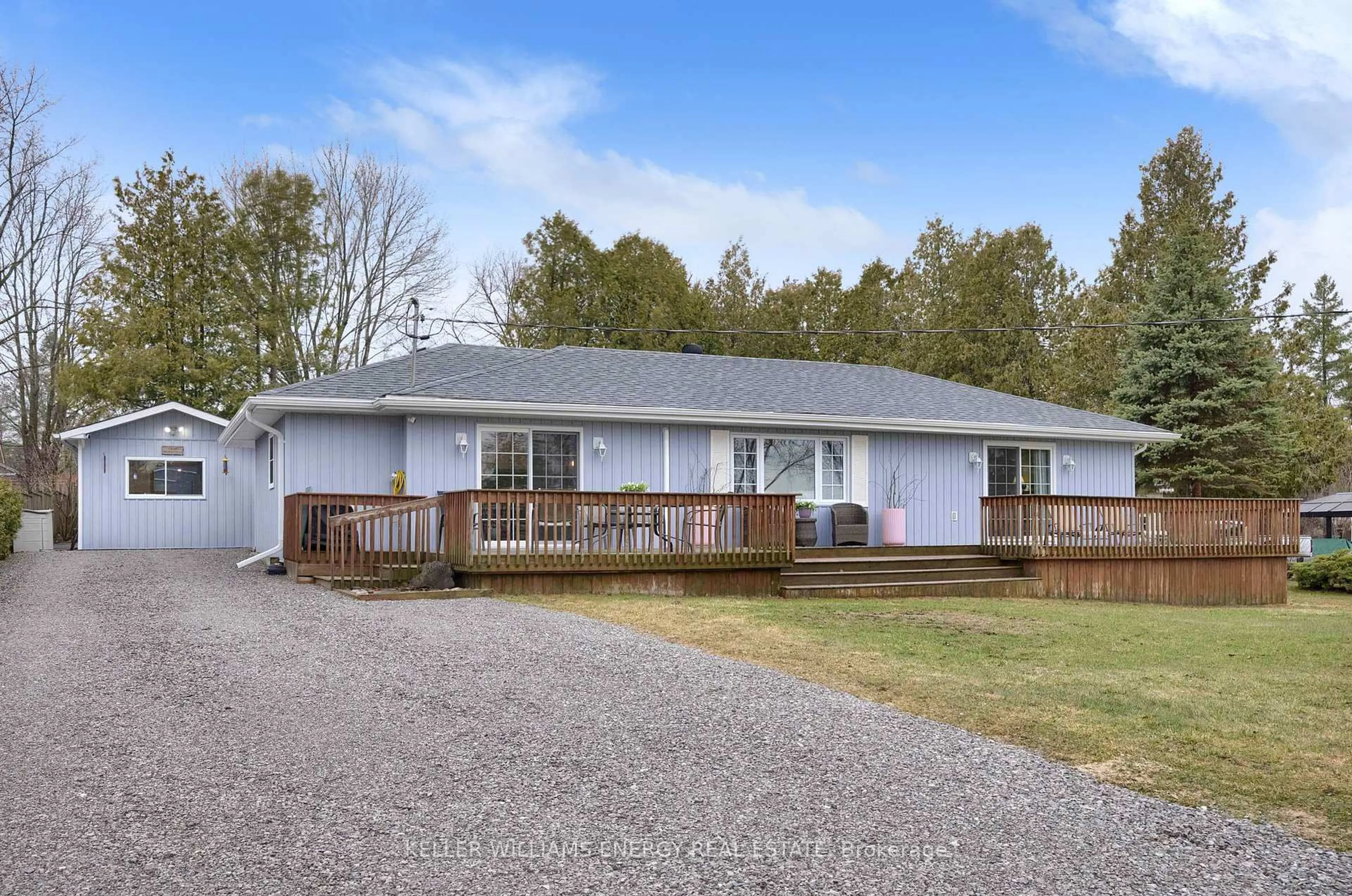 A pic from outside/outdoor area/front of a property/back of a property/a pic from drone, unknown for 251 Lakeshore Dr, Kawartha Lakes Ontario K0A 1M0