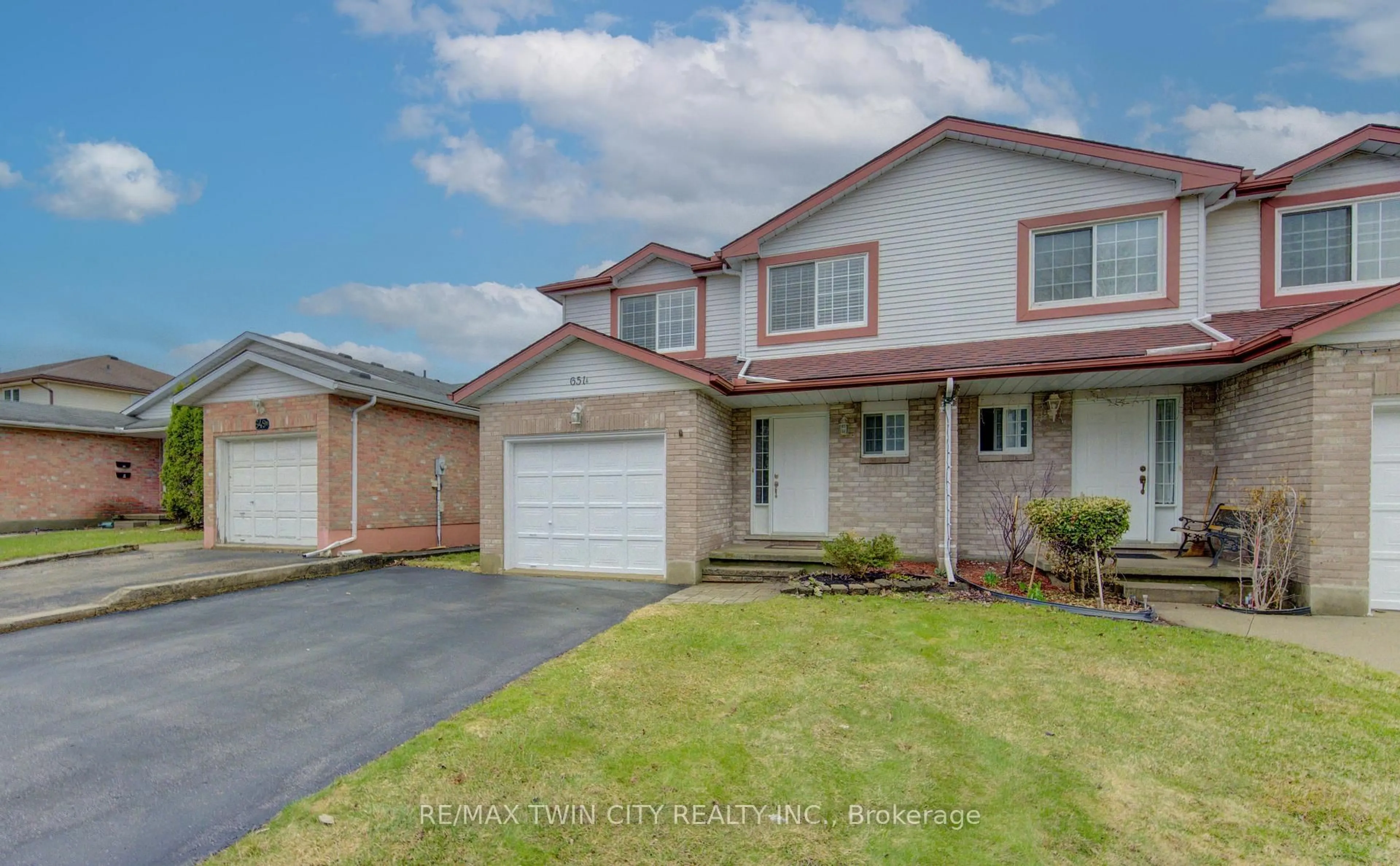 Unknown for 651 Pinerow Cres #A, Waterloo Ontario N2T 2K5