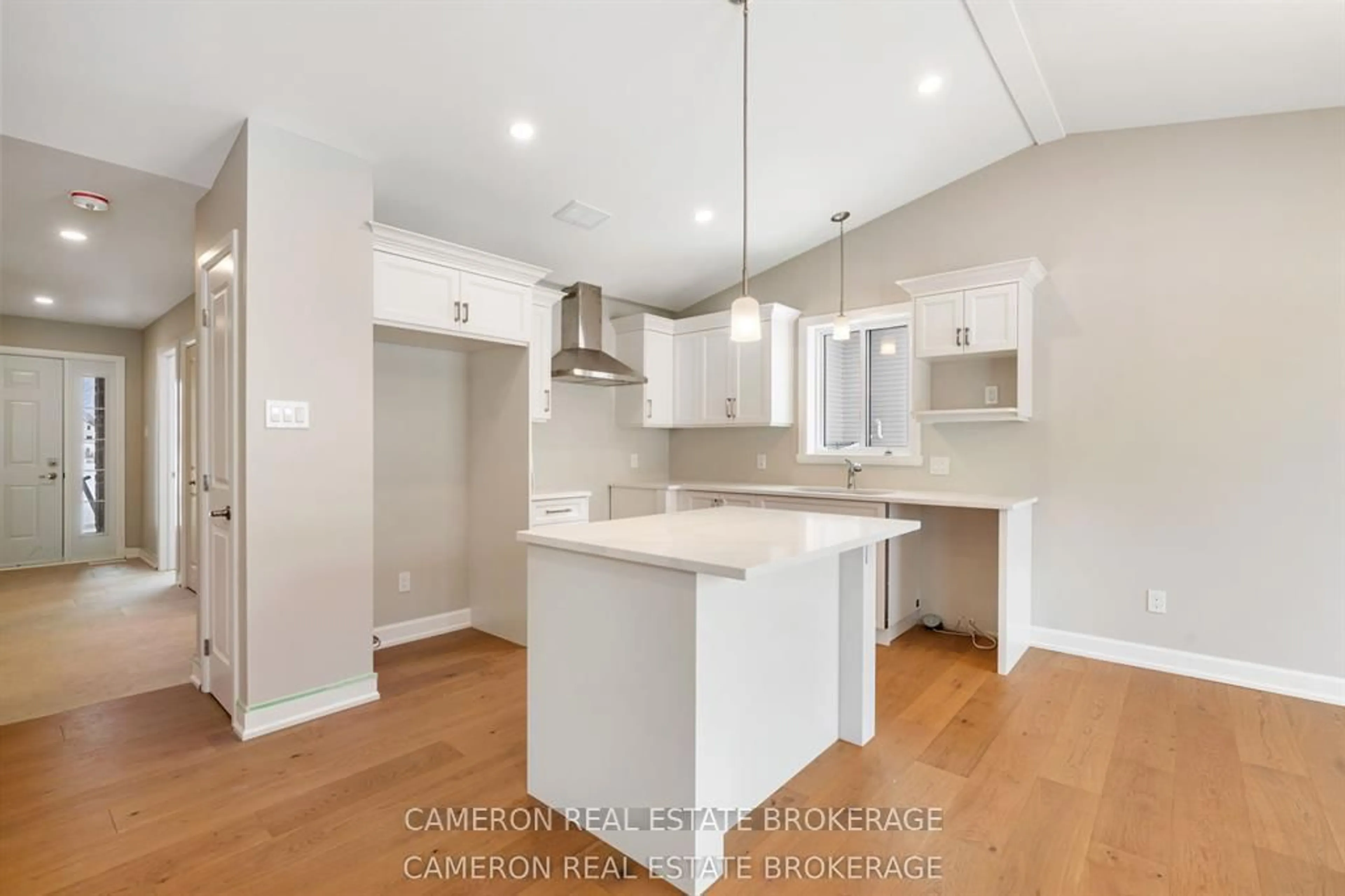 Open concept kitchen, unknown for 3153 Mauricy St, Cornwall Ontario K6K 0A1