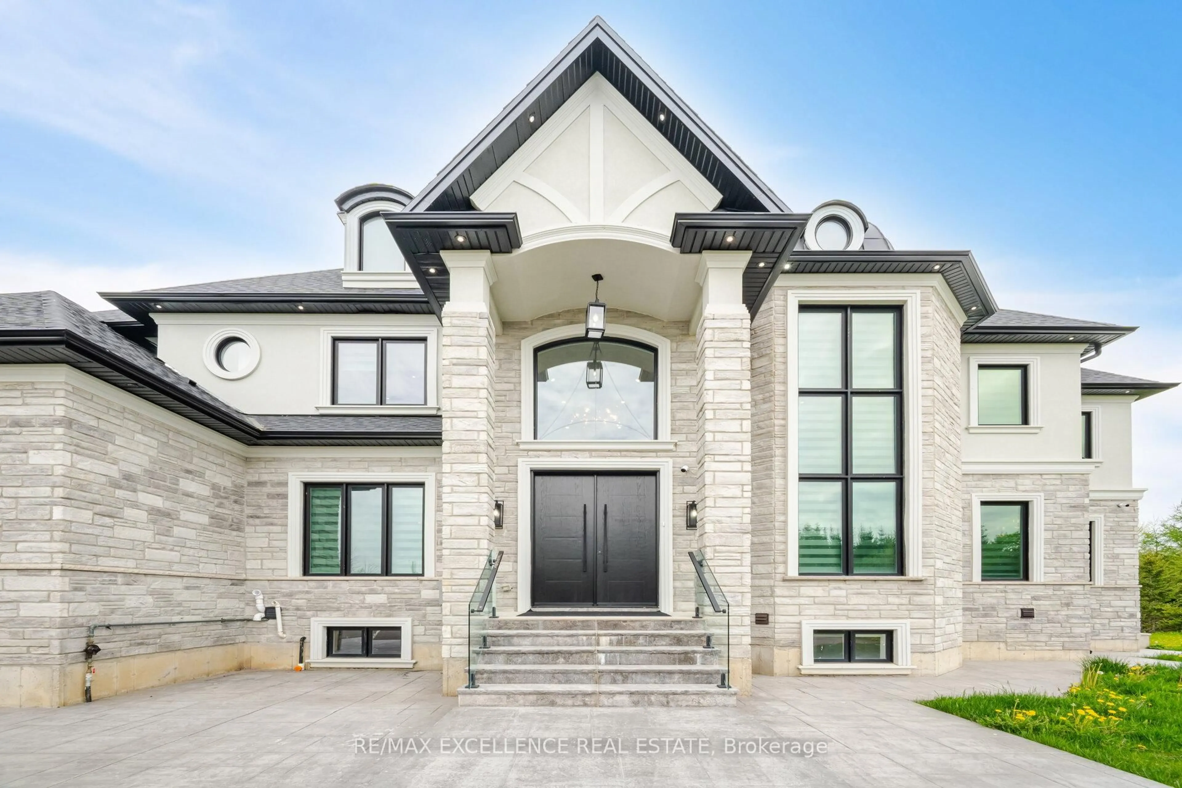 Home with brick exterior material, unknown for 4937 6th Line, Erin Ontario L7J 2L8