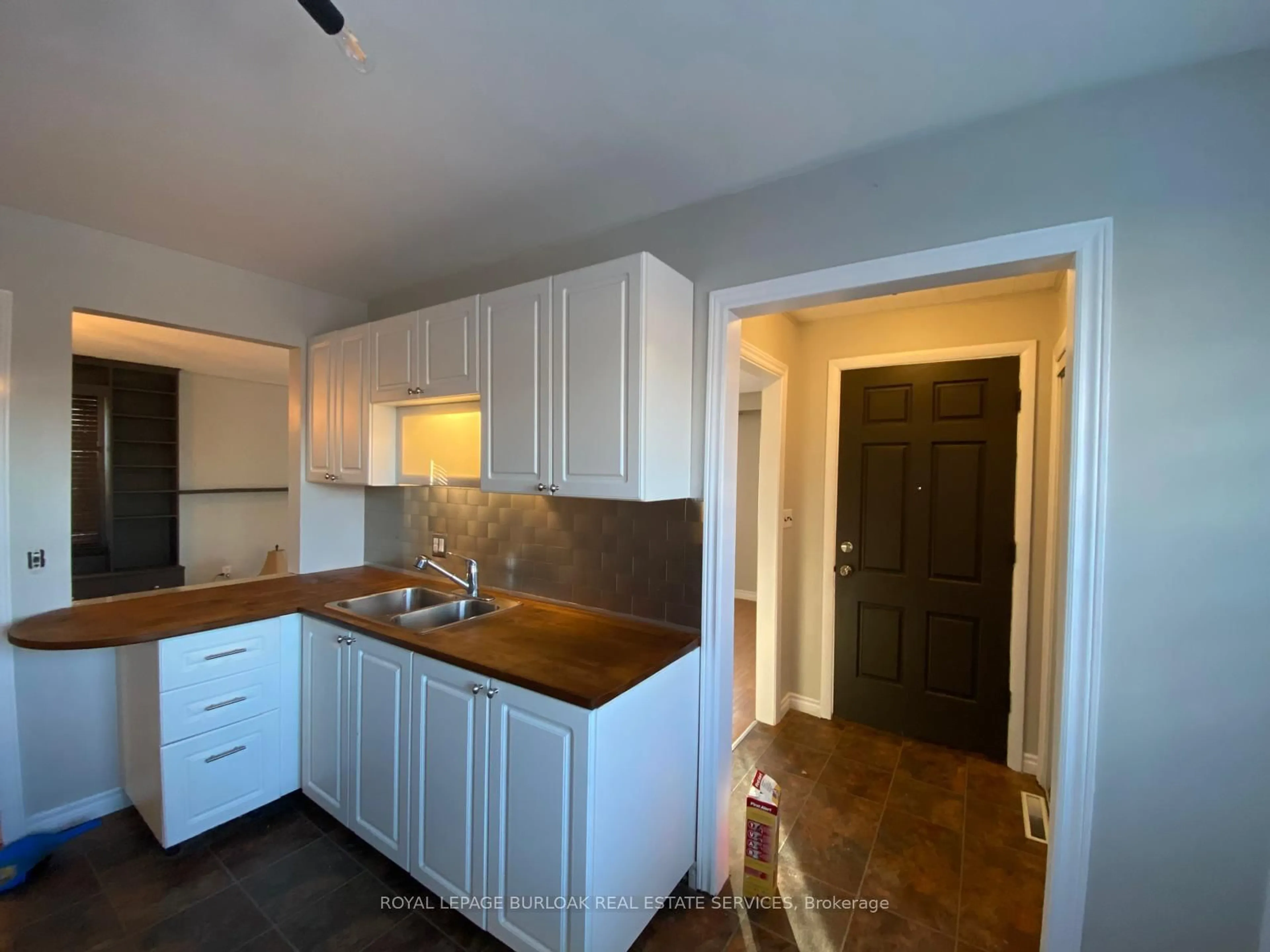 Unknown for 367 Norfolk St, Norfolk Ontario N3Y 3P4