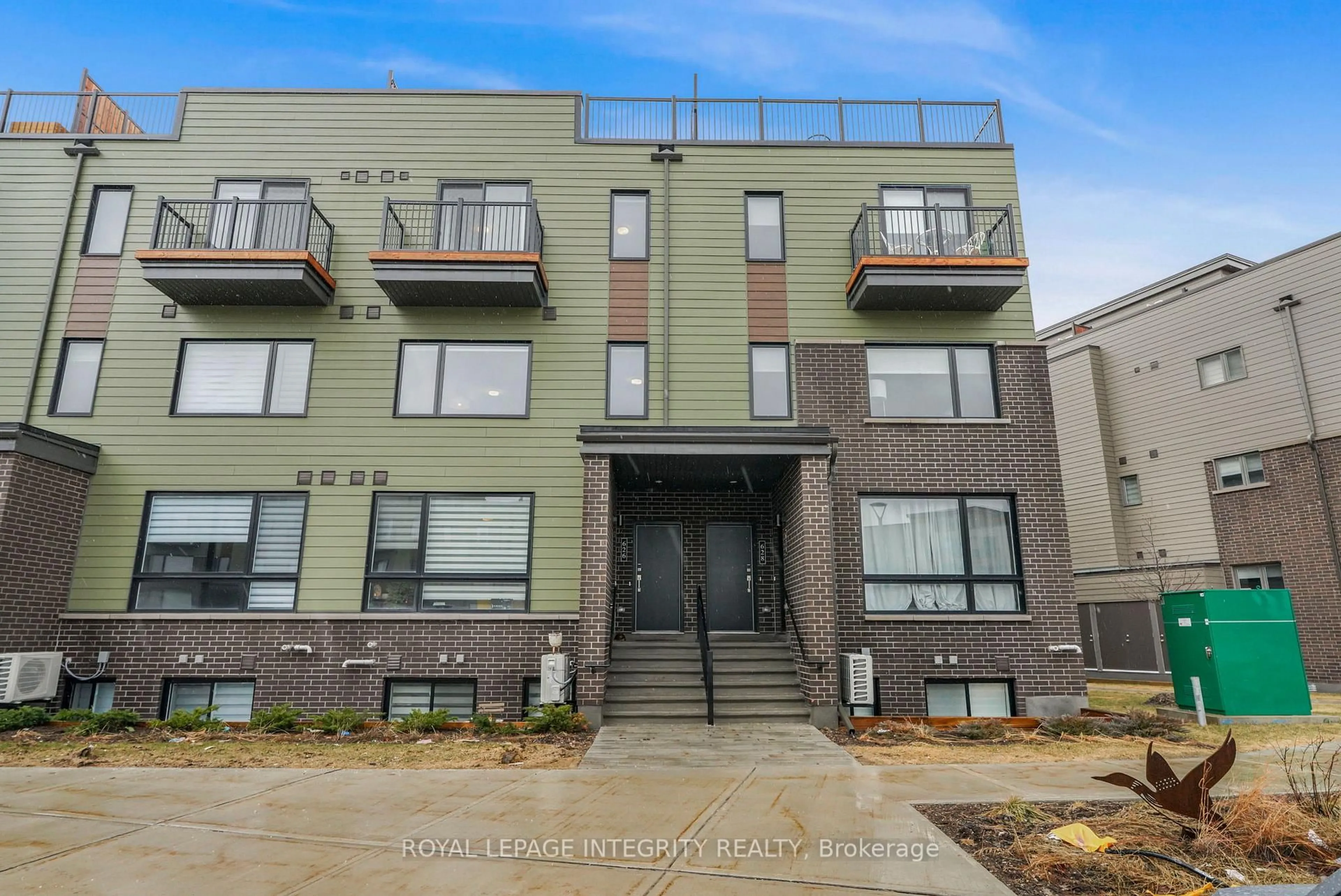 Unknown for 626 Mishi Private, Ottawa Ontario K1K 0P2