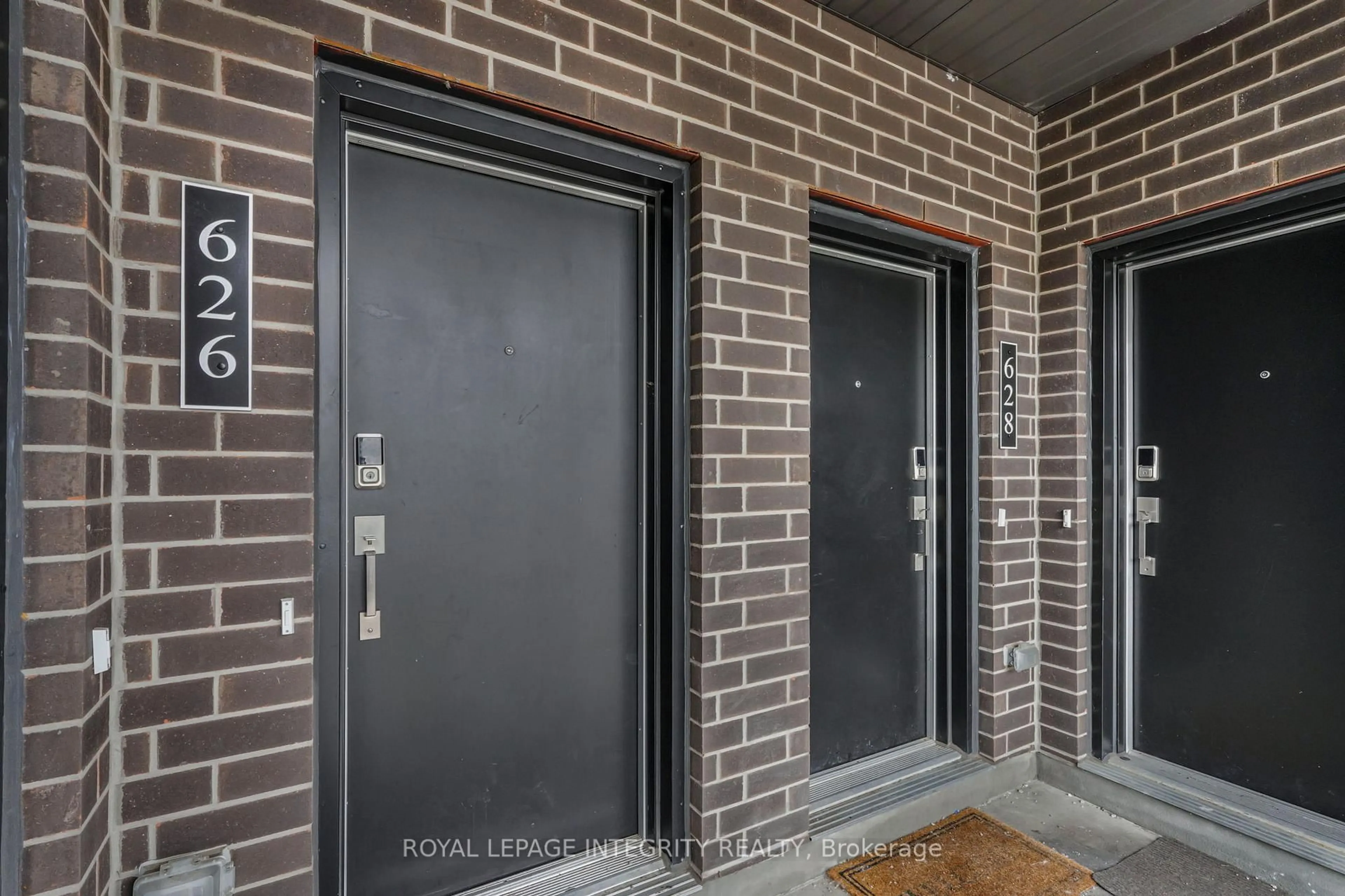 Unknown for 626 Mishi Private, Ottawa Ontario K1K 0P2