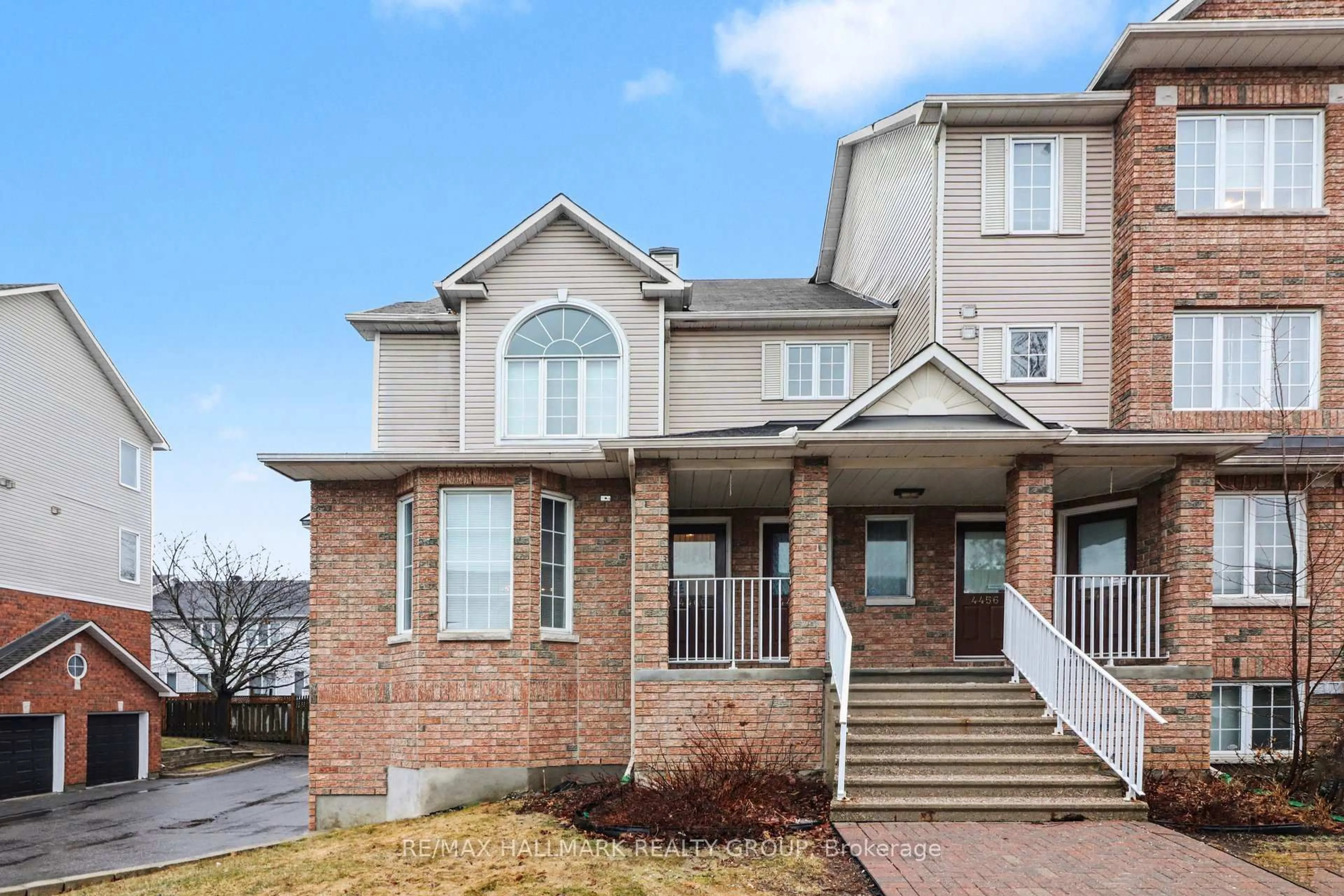 Home with brick exterior material, unknown for 4460 HARPER Ave, Ottawa Ontario K1J 1E1