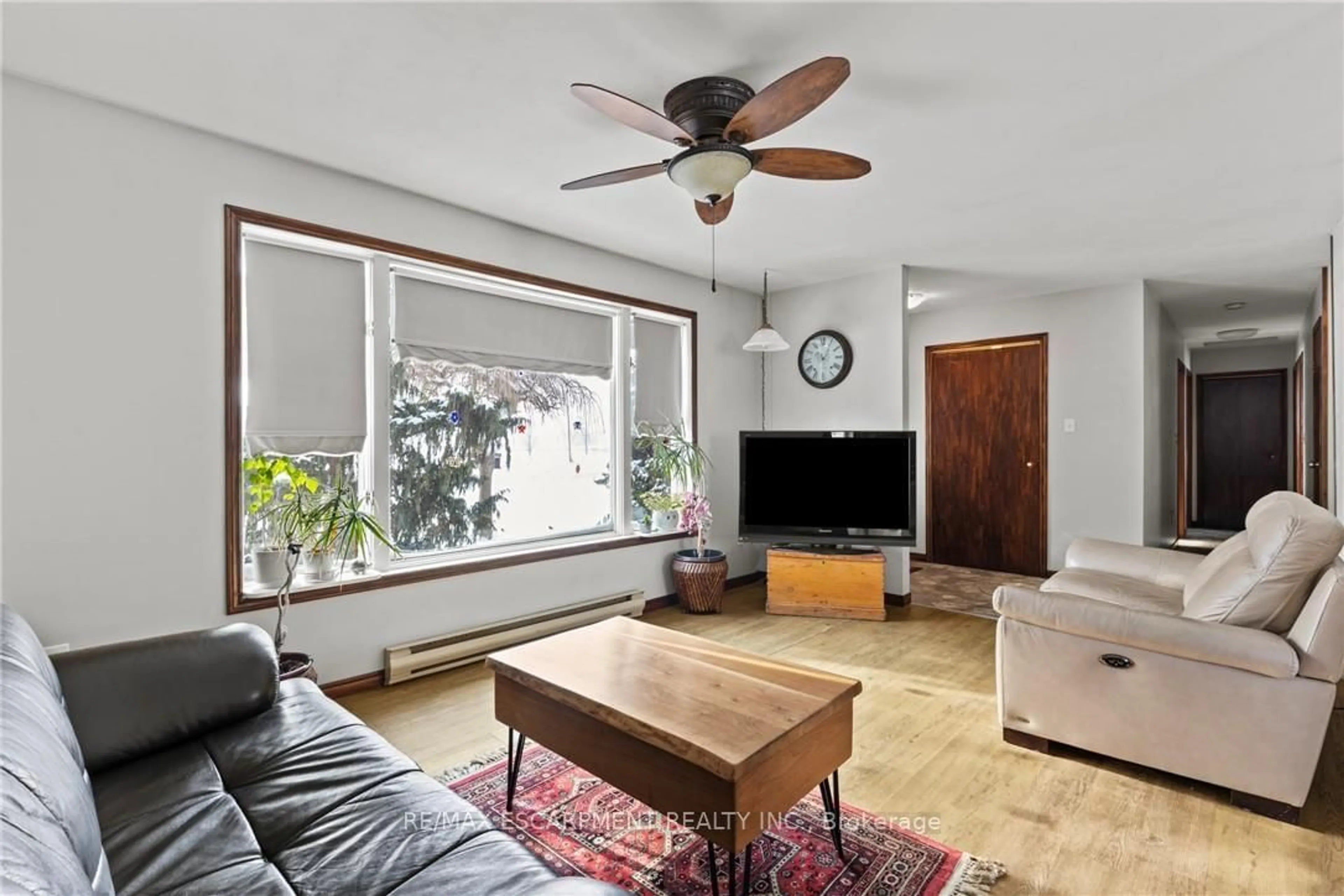 Living room with furniture, unknown for 1769 CONCESSION 5 Rd, Norfolk Ontario N0E 1Y0