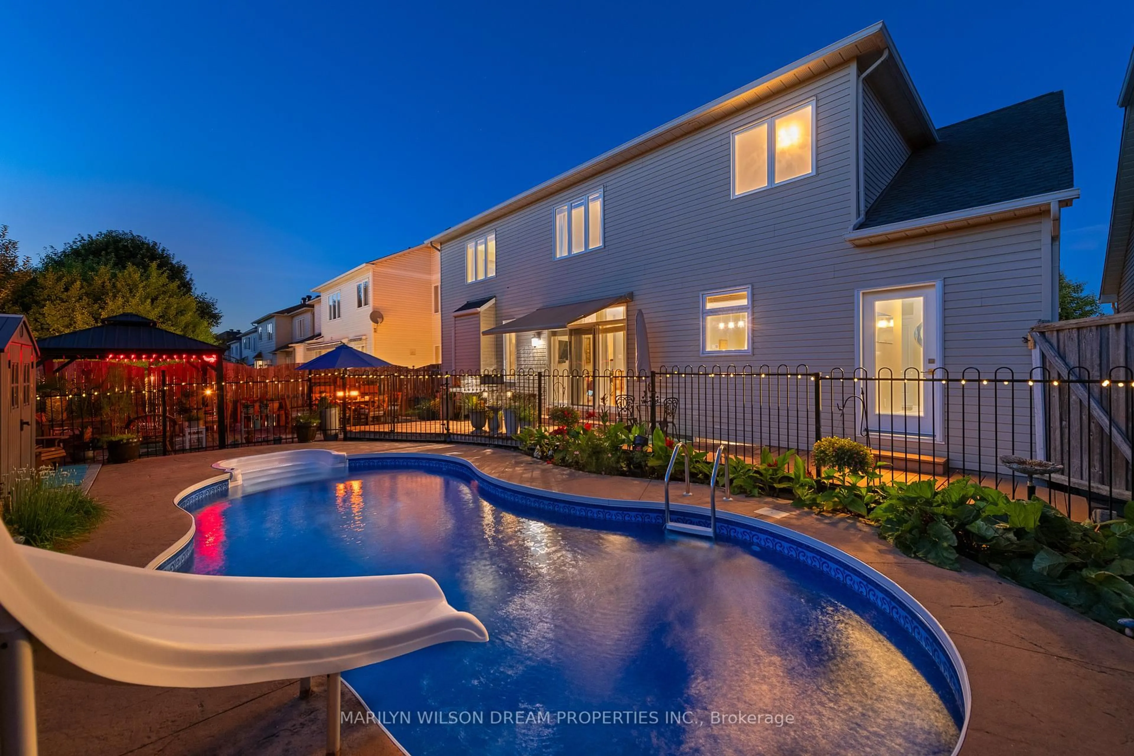 Pool for 12 Greenpointe Dr, Ottawa Ontario K2J 4T9