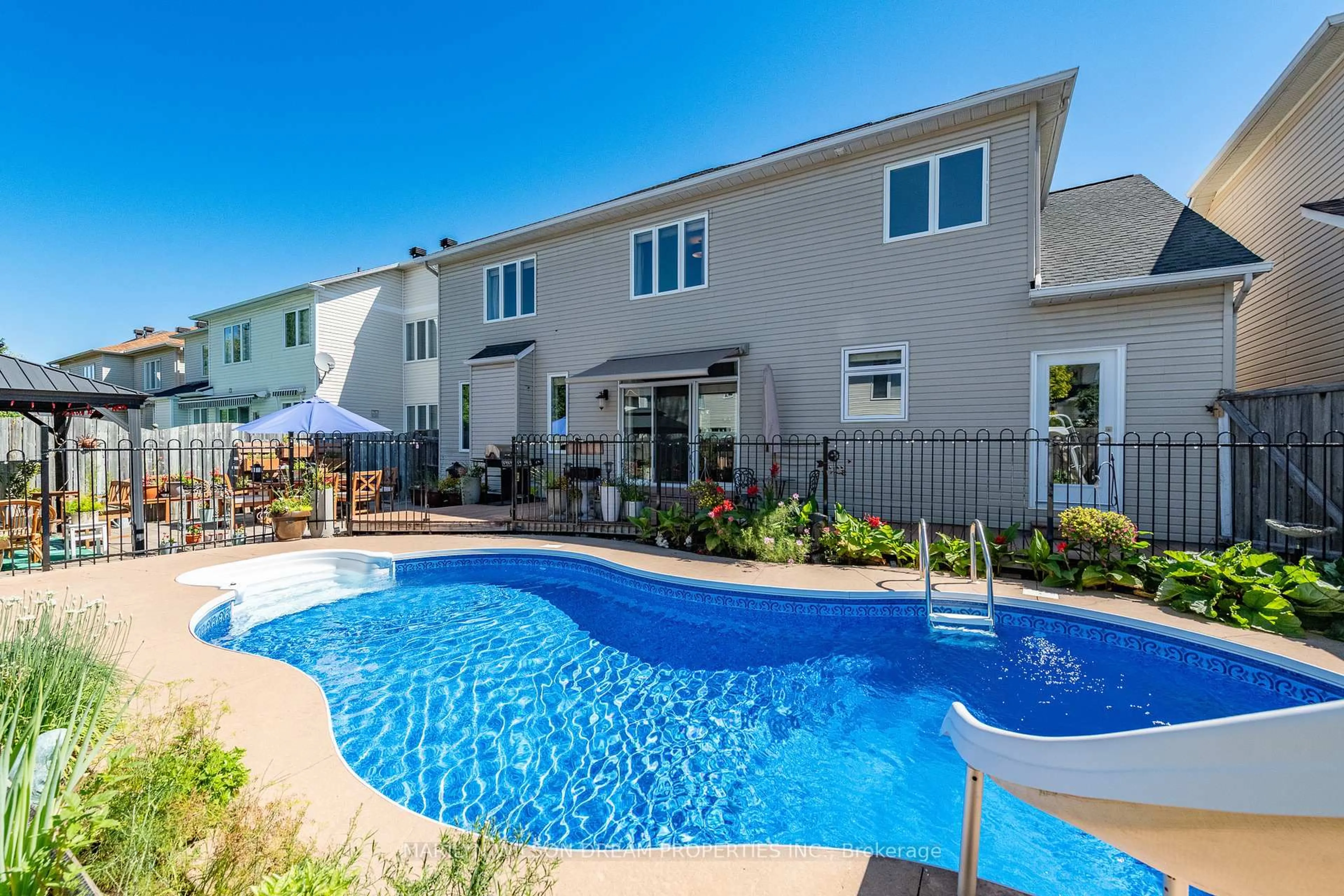 Pool for 12 Greenpointe Dr, Ottawa Ontario K2J 4T9