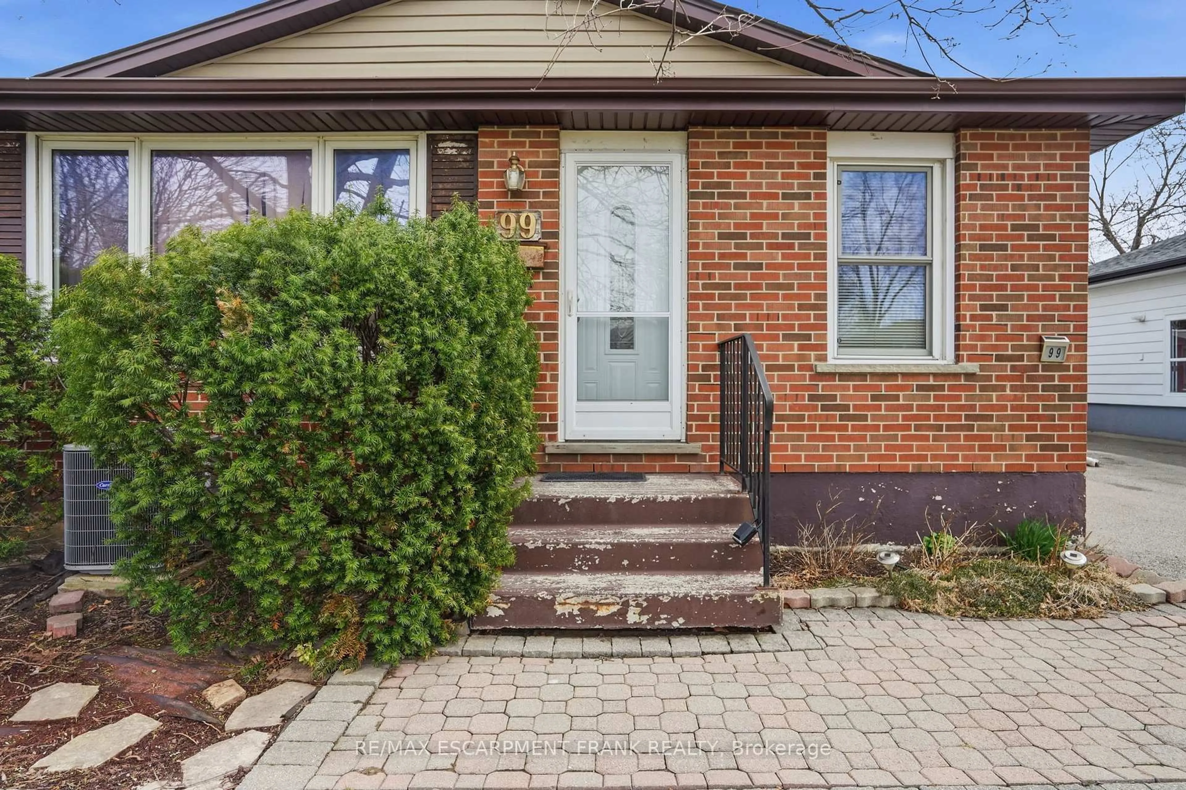 Home with brick exterior material, street for 99 PALMER Rd, Hamilton Ontario L8T 3G1