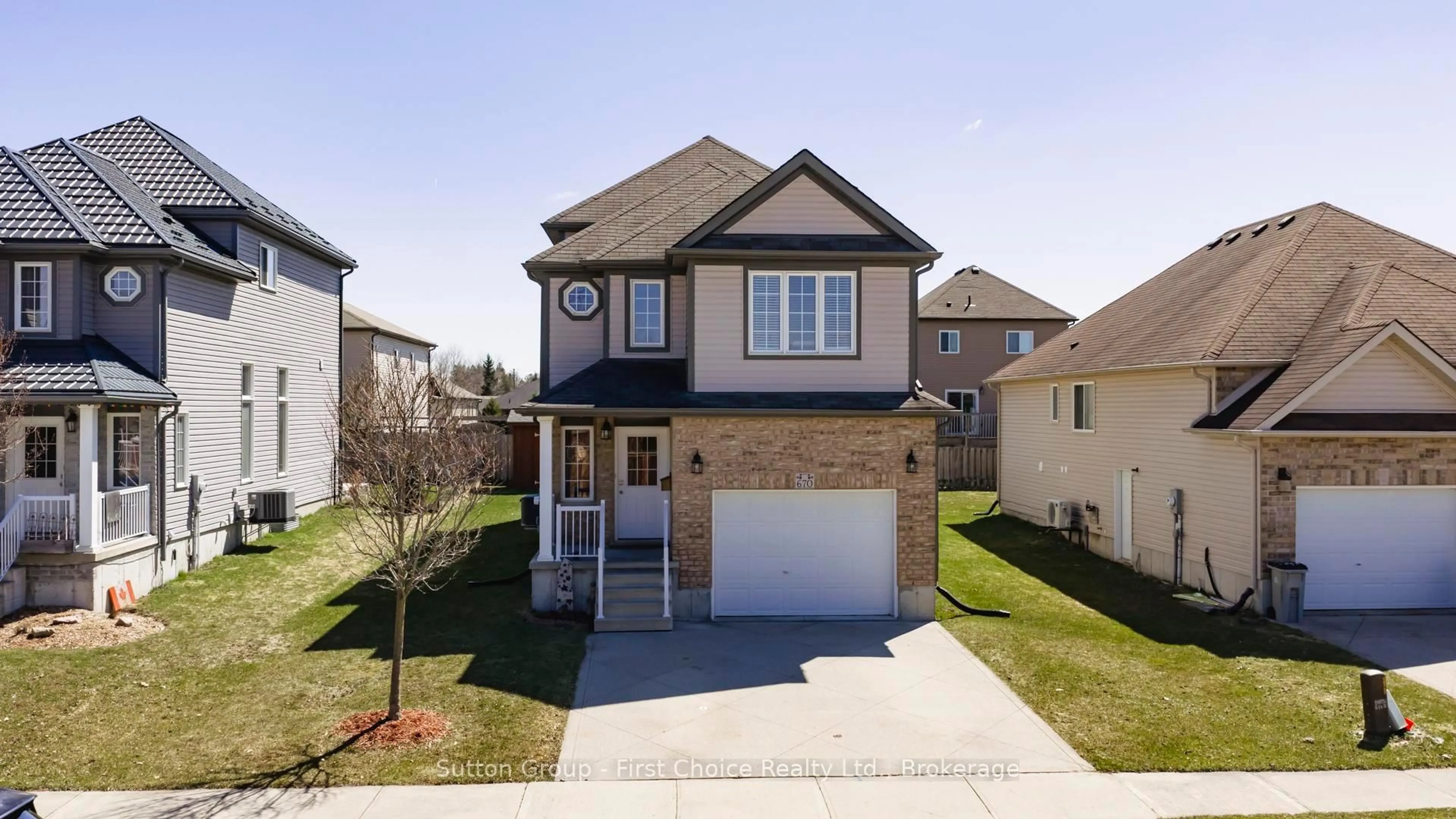 Unknown for 670 Reid Cres, North Perth Ontario N4W 0A1