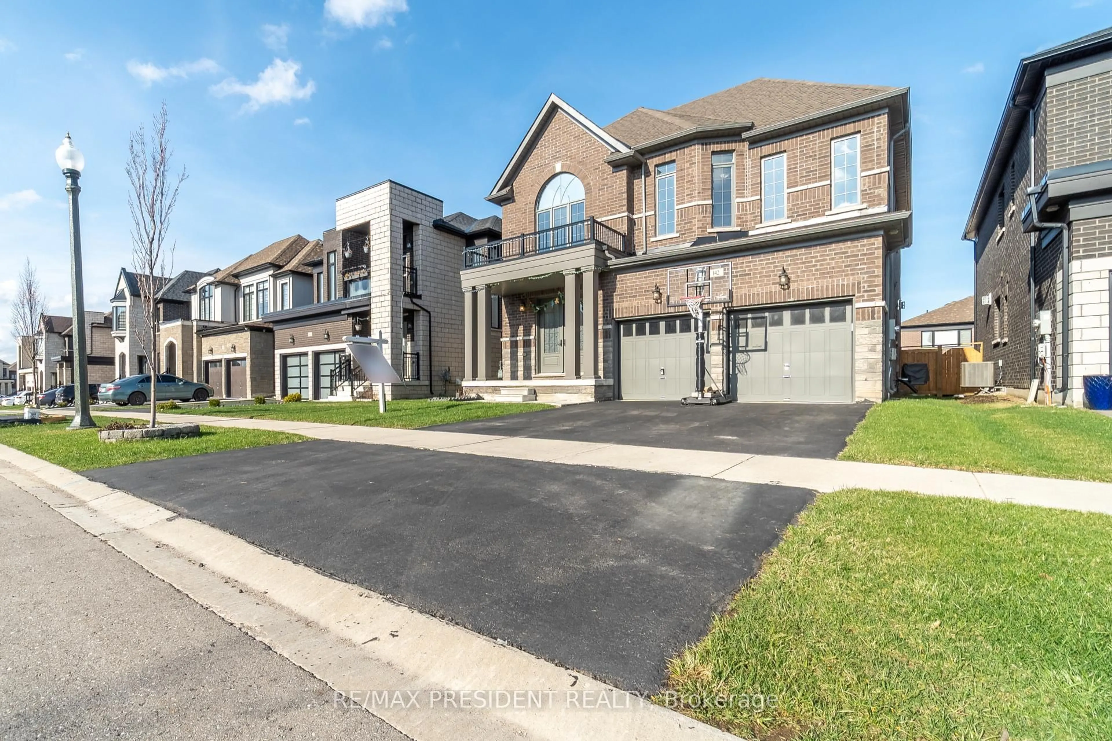 Home with brick exterior material, street for 142 Prince Charles Cres, Woodstock Ontario N4T 0N1