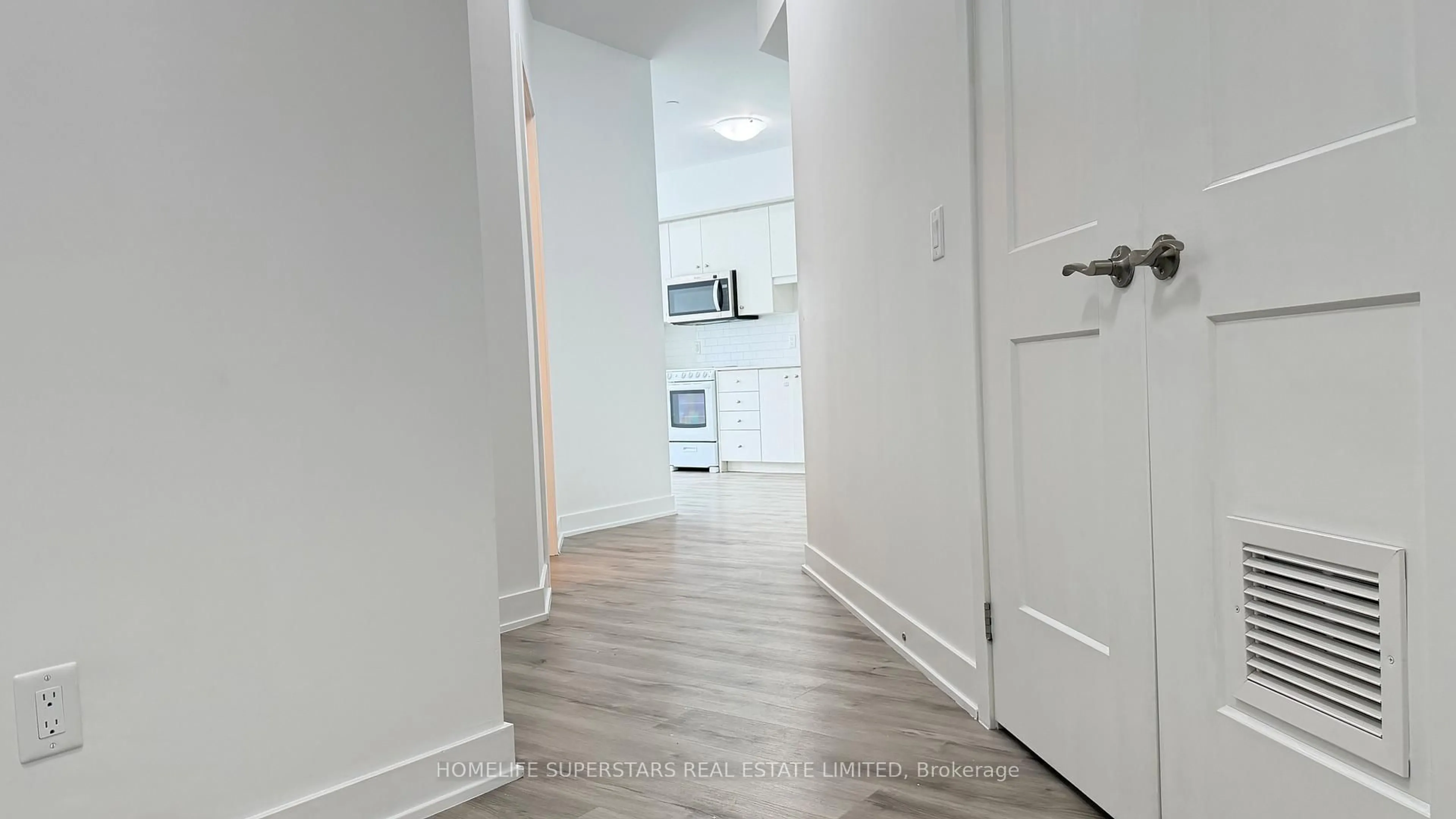 Unknown for 110 FERGUS Ave #312, Kitchener Ontario N2A 0K9