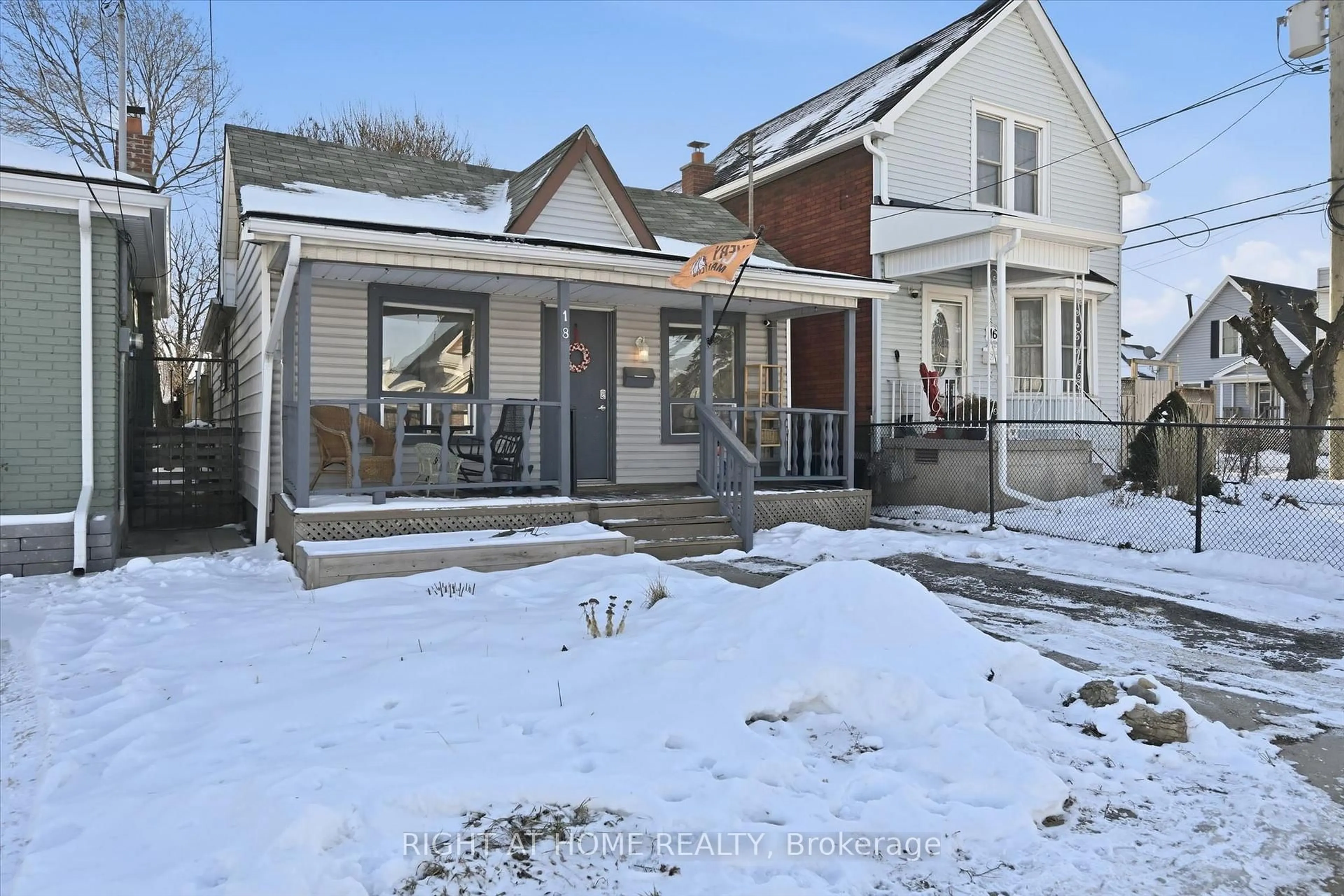A pic from outside/outdoor area/front of a property/back of a property/a pic from drone, street for 18 Fraser Ave, Hamilton Ontario L8H 4G7