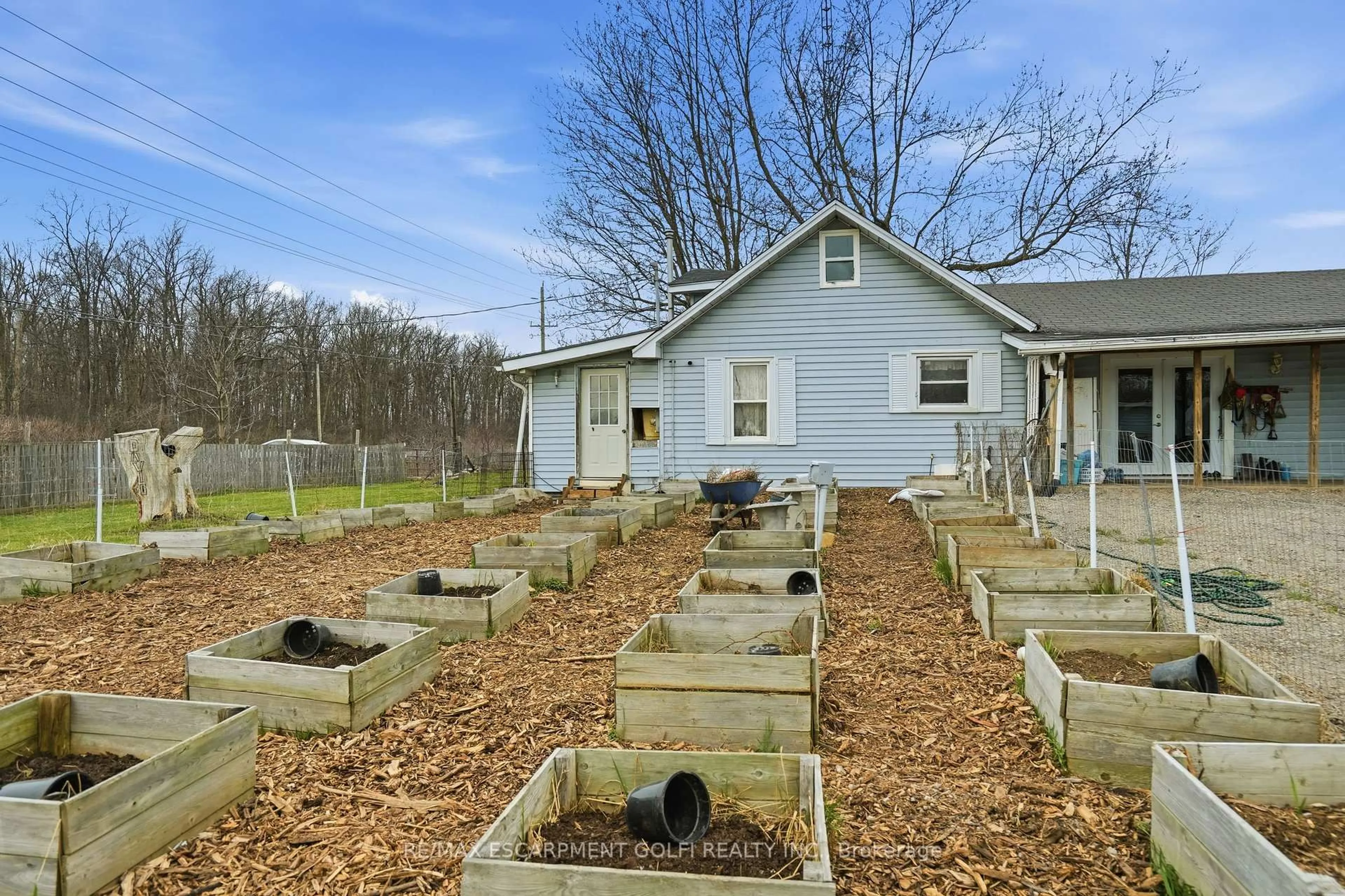 Unknown for 2538 GARRISON Rd, Fort Erie Ontario L0S 1N0