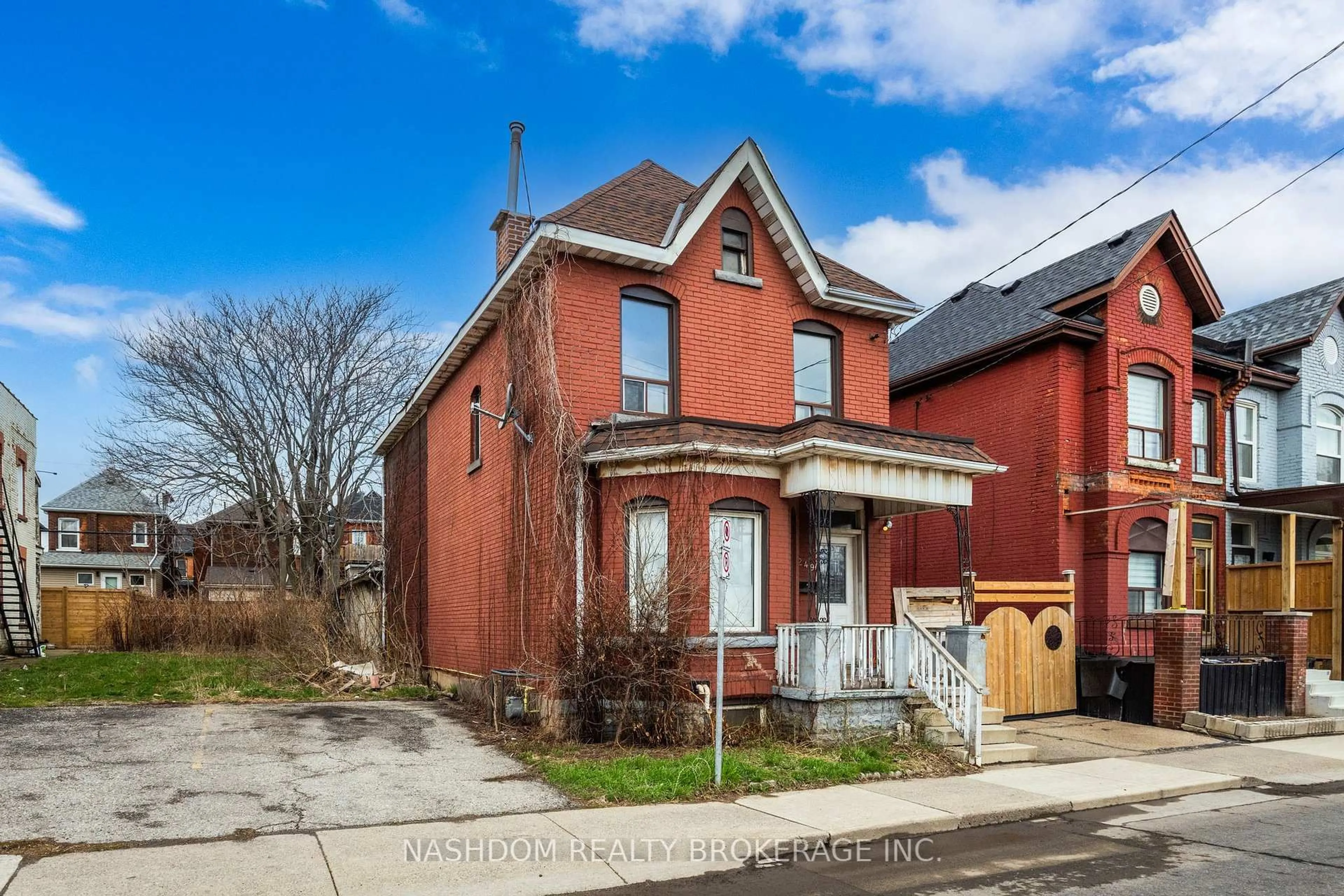 Home with brick exterior material, street for 249 Wentworth St, Hamilton Ontario L8L 5V9