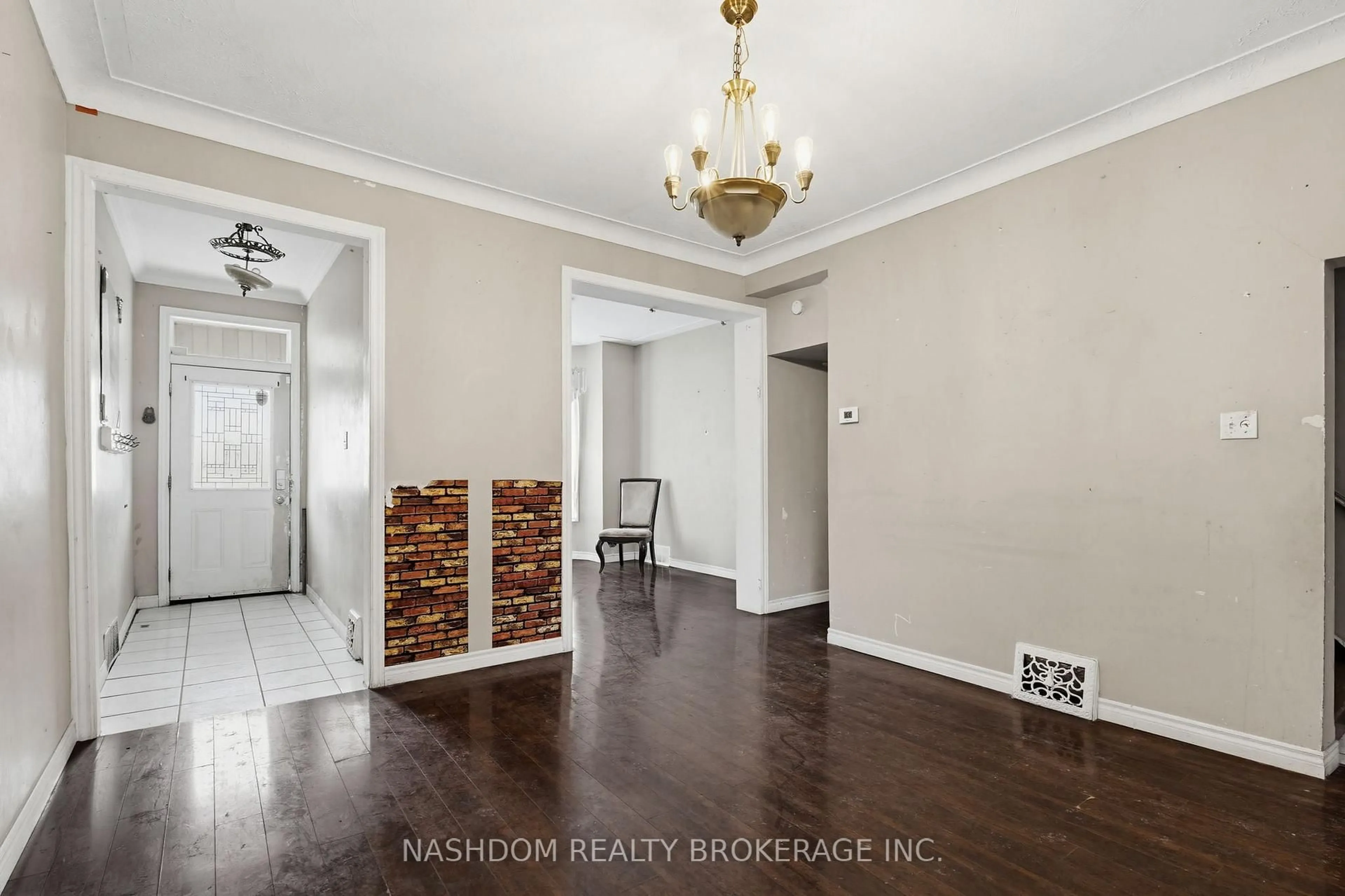 Unknown for 249 Wentworth St, Hamilton Ontario L8L 5V9