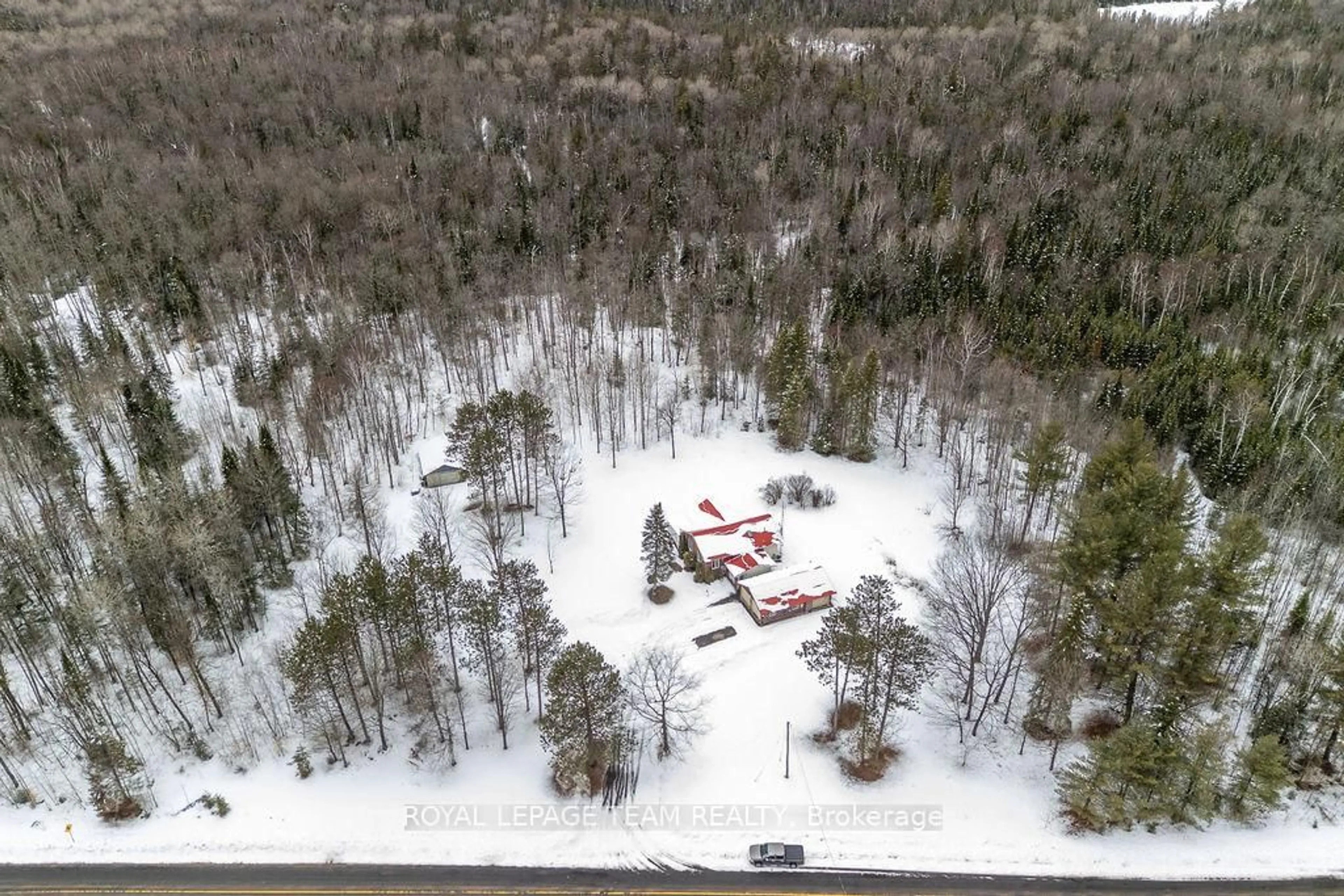 A pic from outside/outdoor area/front of a property/back of a property/a pic from drone, building for 4379 Highway No. 523 Highway, South Algonquin Ontario K0J 2C0