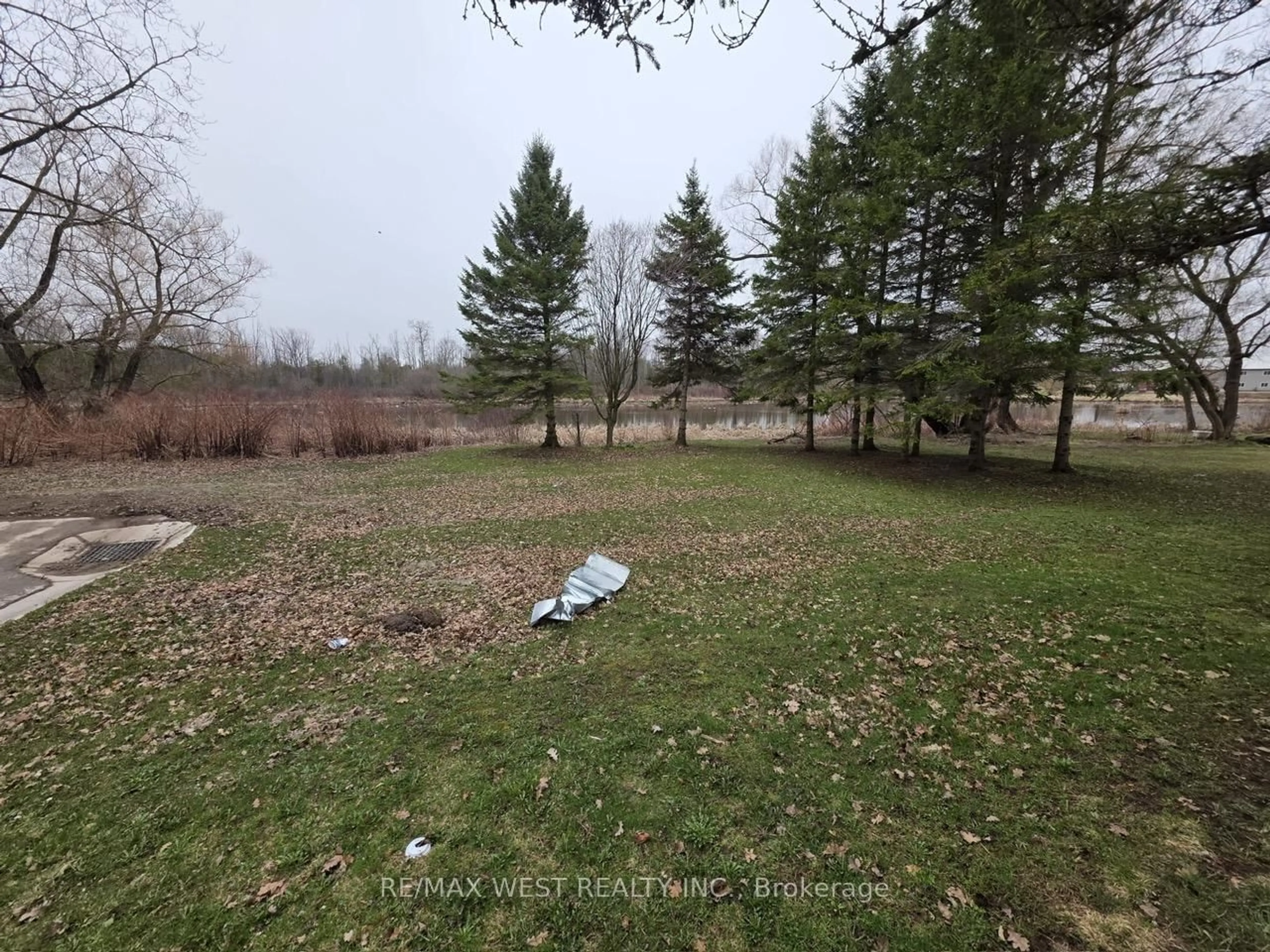 A pic from outside/outdoor area/front of a property/back of a property/a pic from drone, water/lake/river/ocean view for 476 Hamilton St, Huron-Kinloss Ontario N0G 2H0