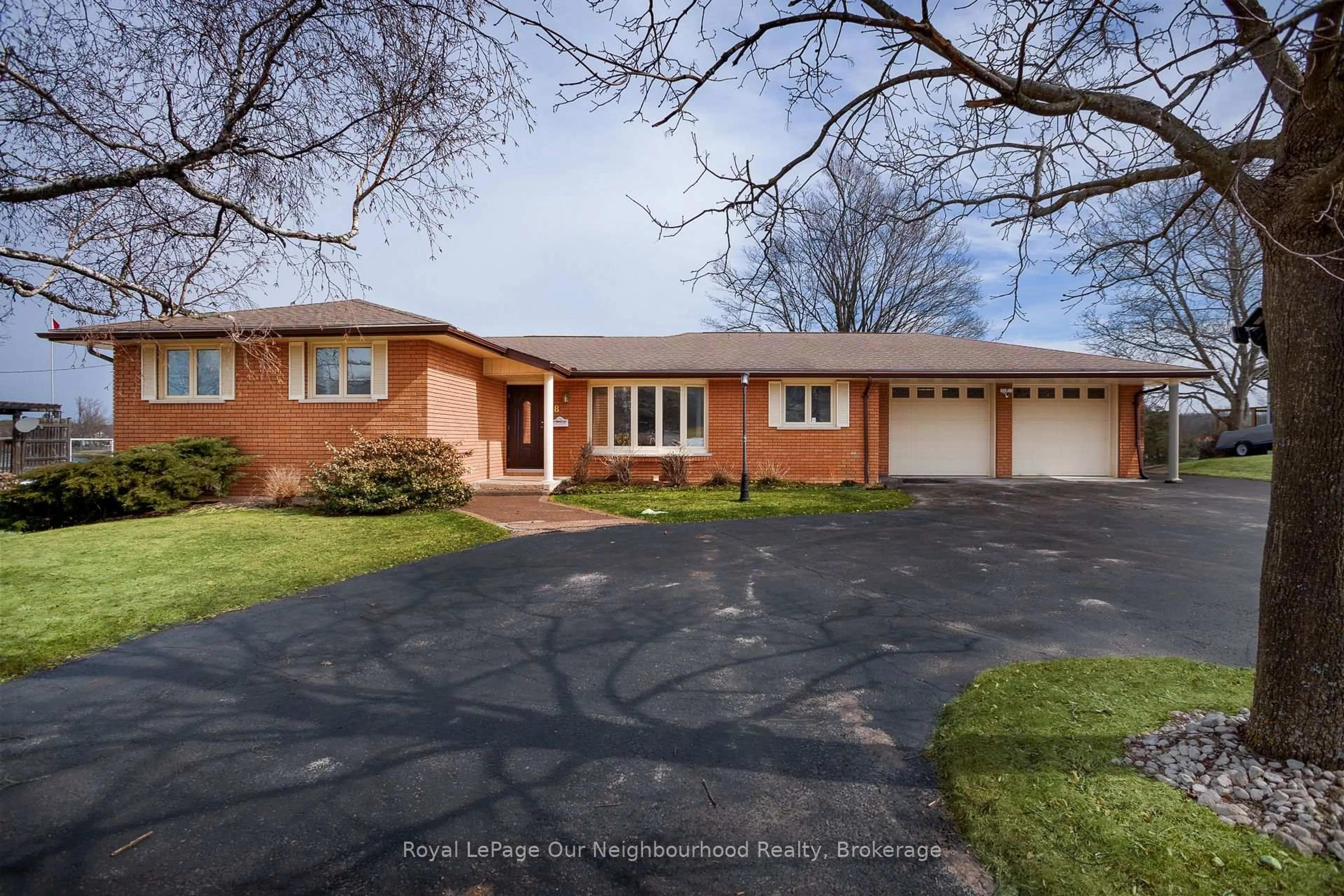 Home with brick exterior material, street for 18 Rosecliff Crt, Trent Hills Ontario K0L 1Y0