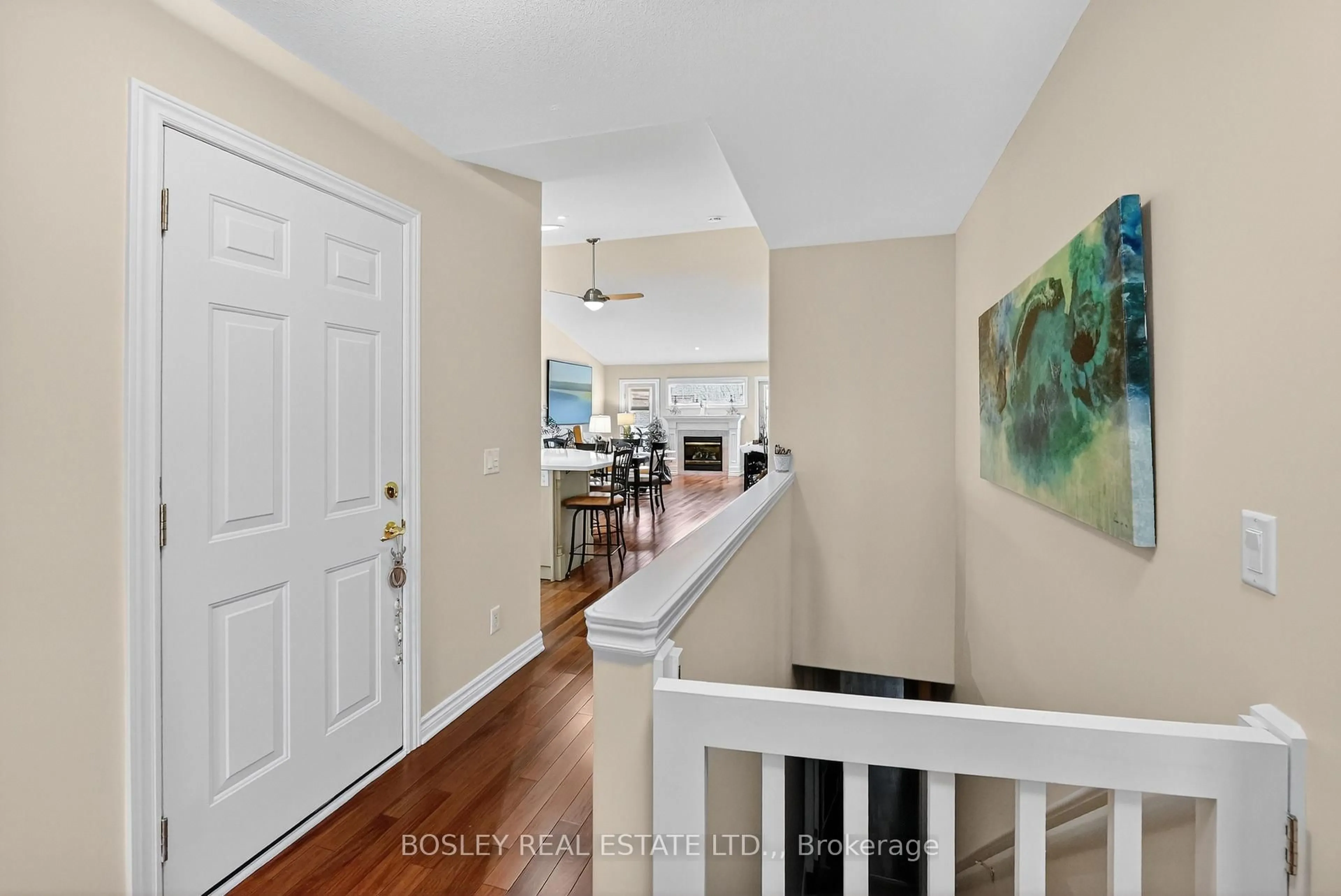 Indoor entryway for 21 Loretta Dr #3, Niagara-on-the-Lake Ontario L0S 1T0