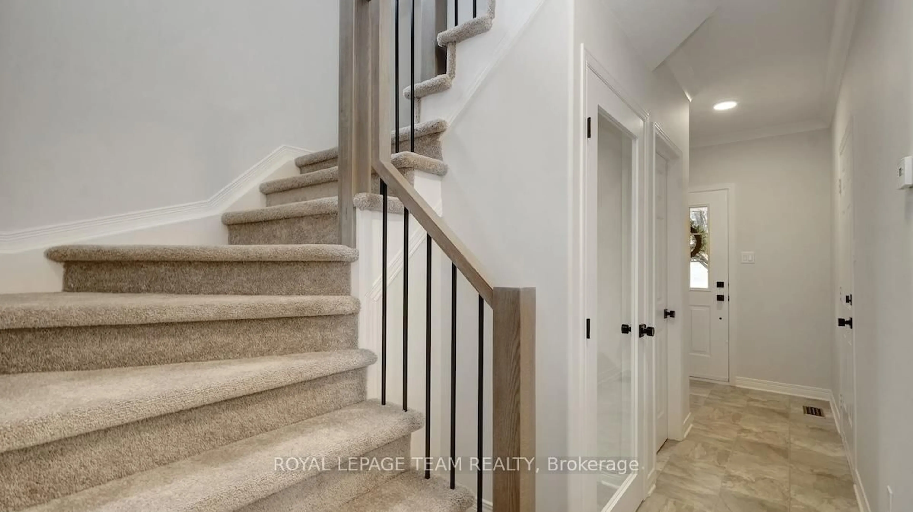 Stairs for 9 BOULDER Way, Ottawa Ontario K2J 4R7