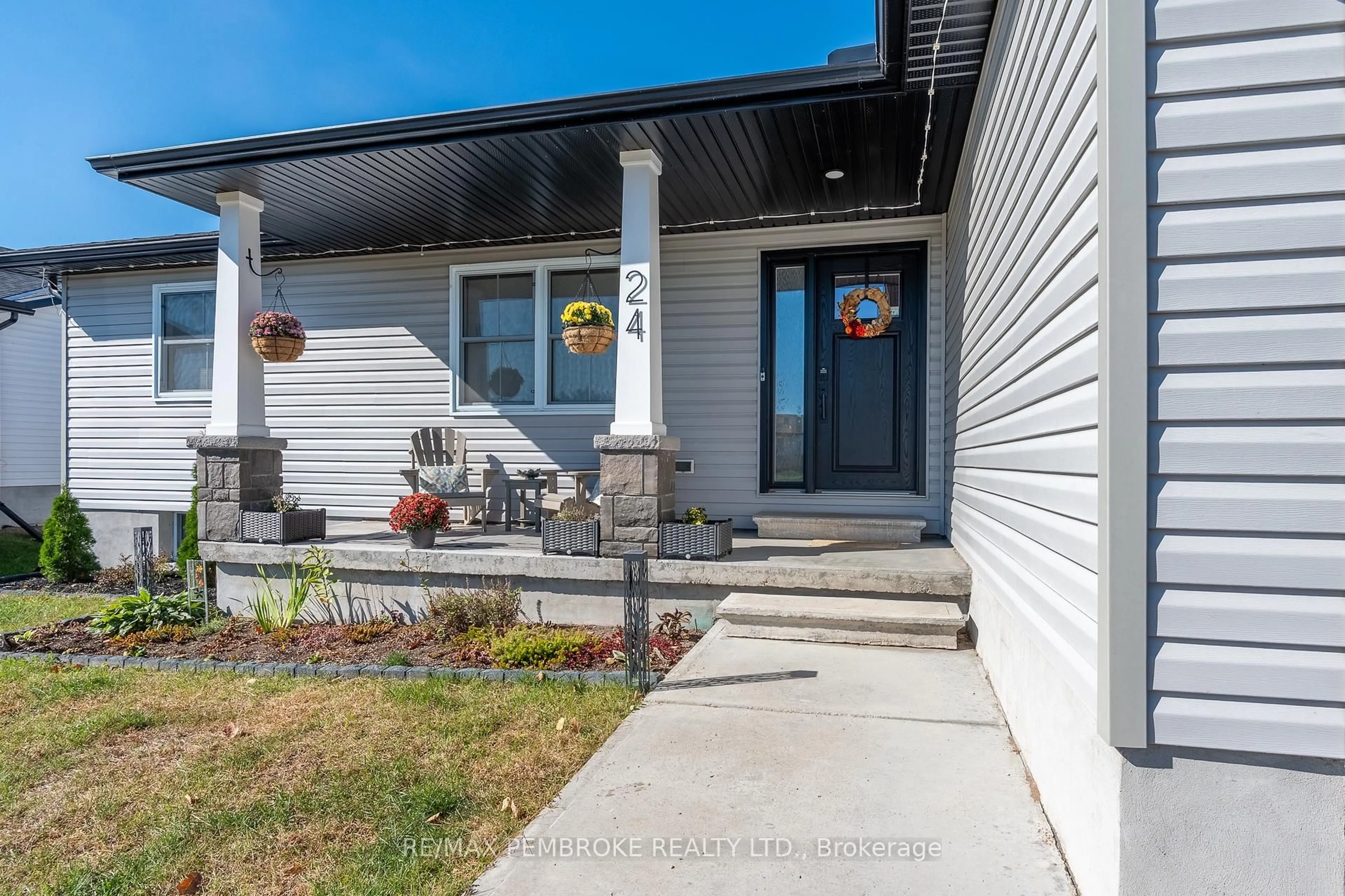 Unknown for 24 Terrance Dr, Petawawa Ontario K8H 0H3