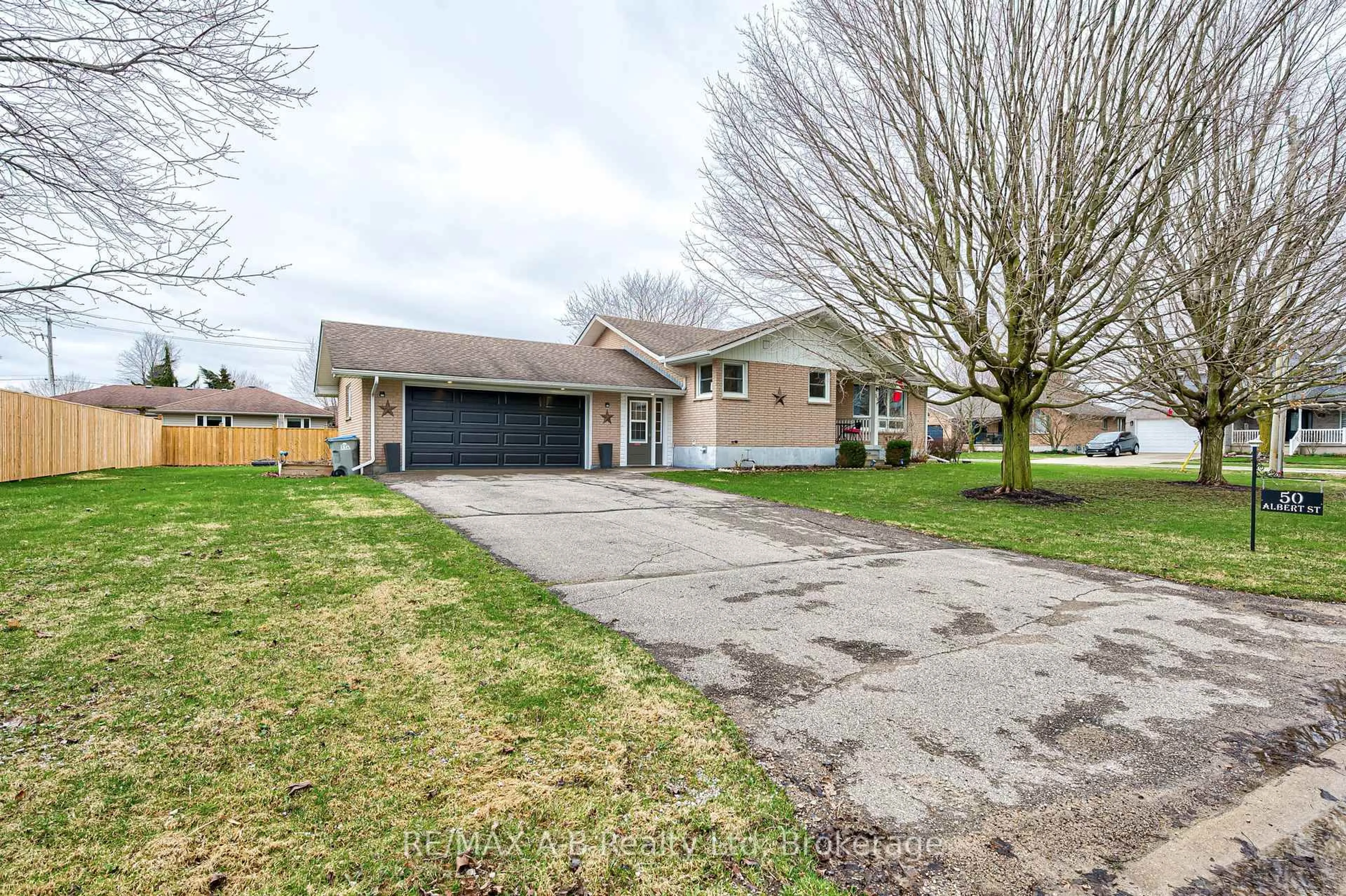 Unknown for 50 Albert St, West Perth Ontario N0K 1N0