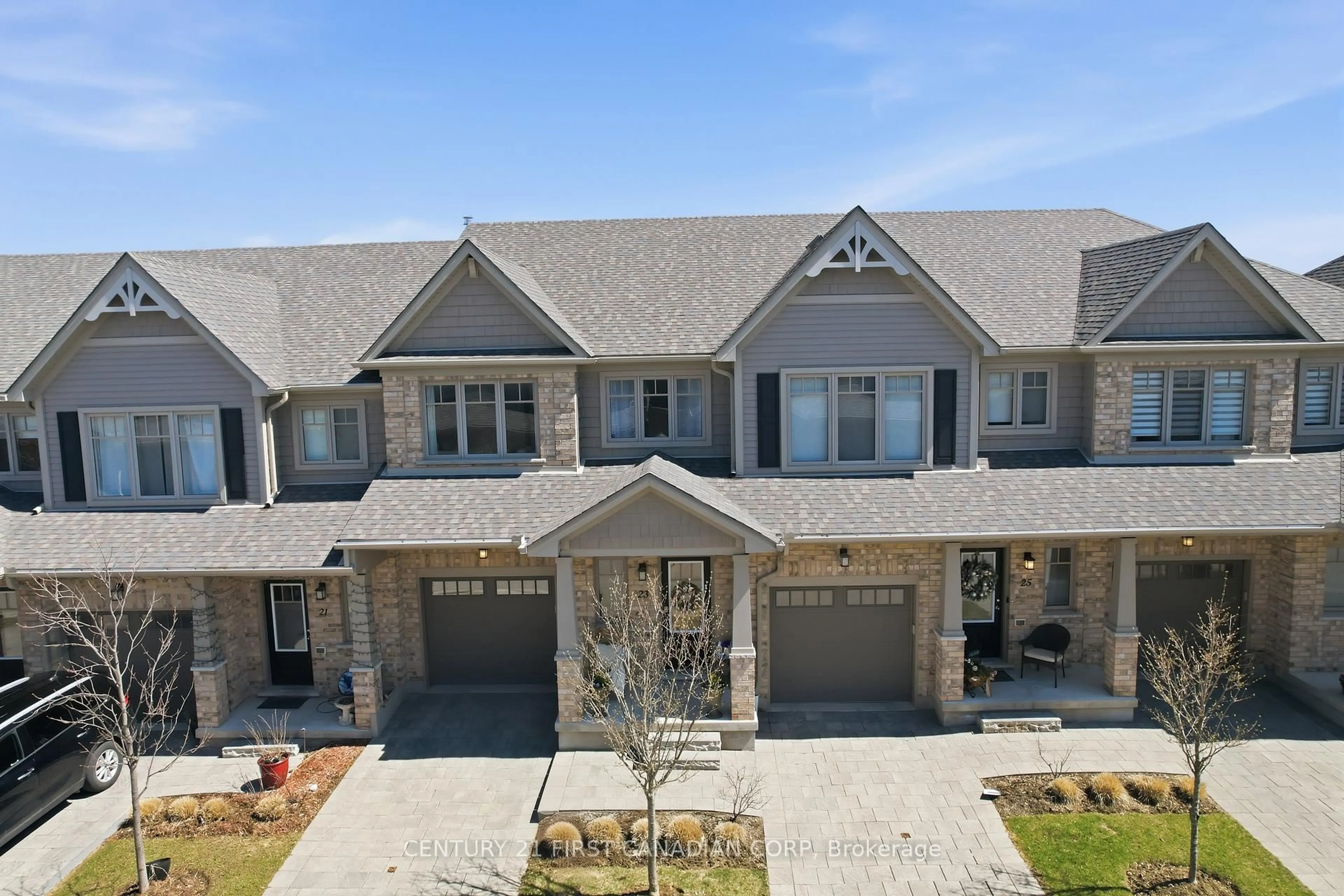 A pic from outside/outdoor area/front of a property/back of a property/a pic from drone, street for 2491 Tokala Tr #23, London North Ontario N6G 0X1