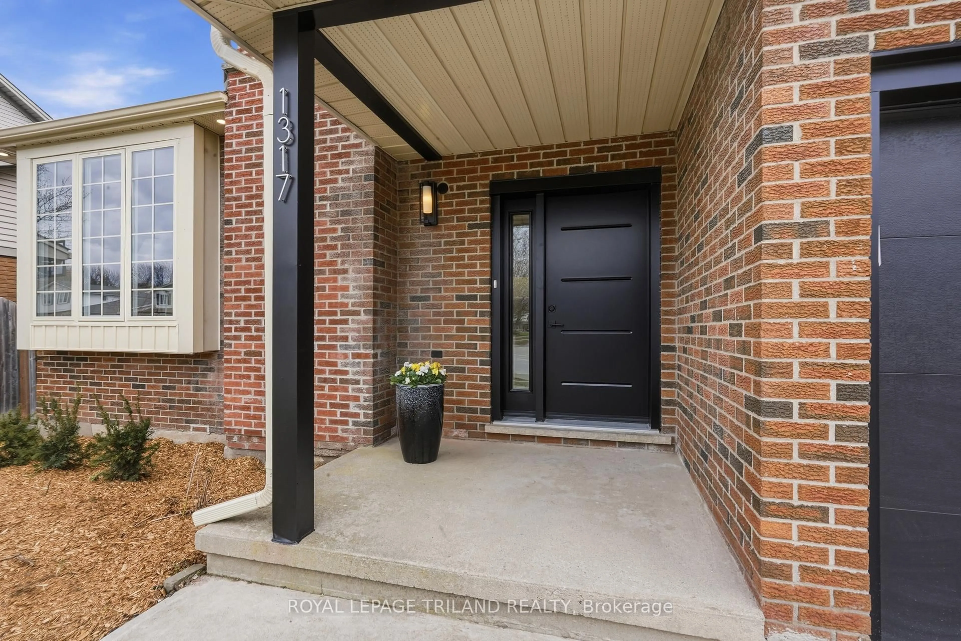 Home with brick exterior material, street for 1317 Hastings Dr, London North Ontario N5X 2J1