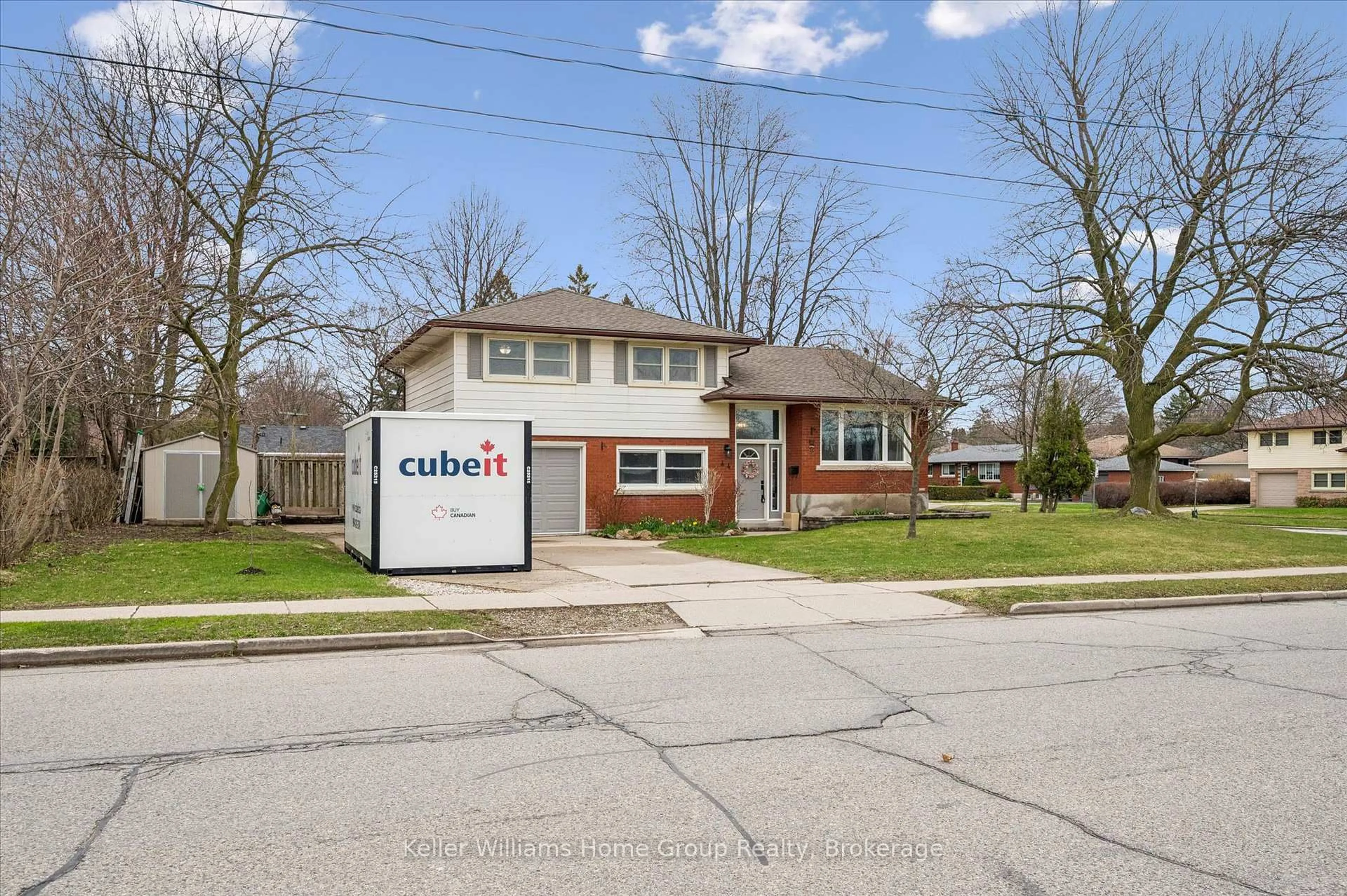 Unknown for 44 Meyer Dr, Guelph Ontario N1E 4H2