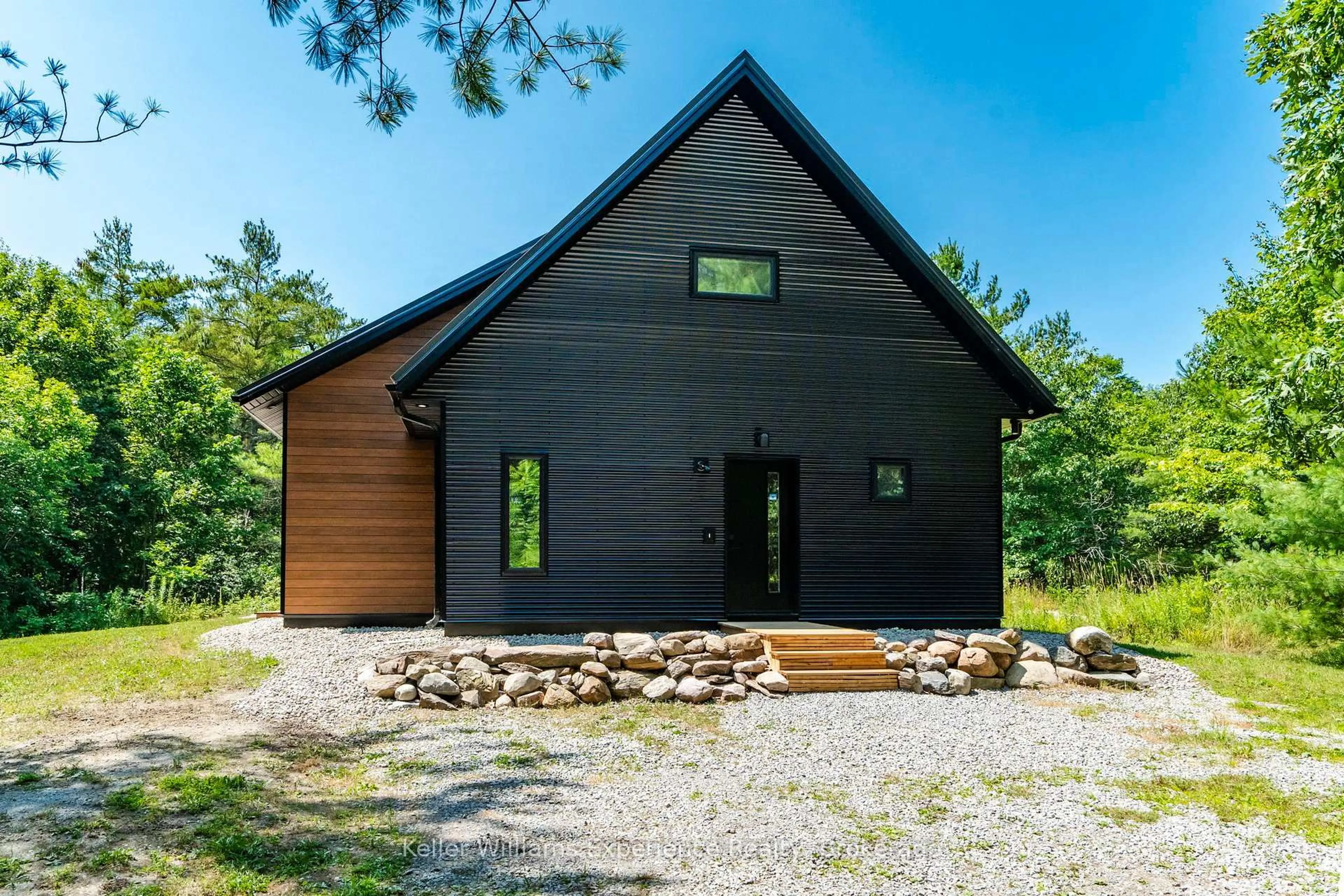 Unknown for 753 Honey Harbour Rd, Georgian Bay Ontario L0K 1S0