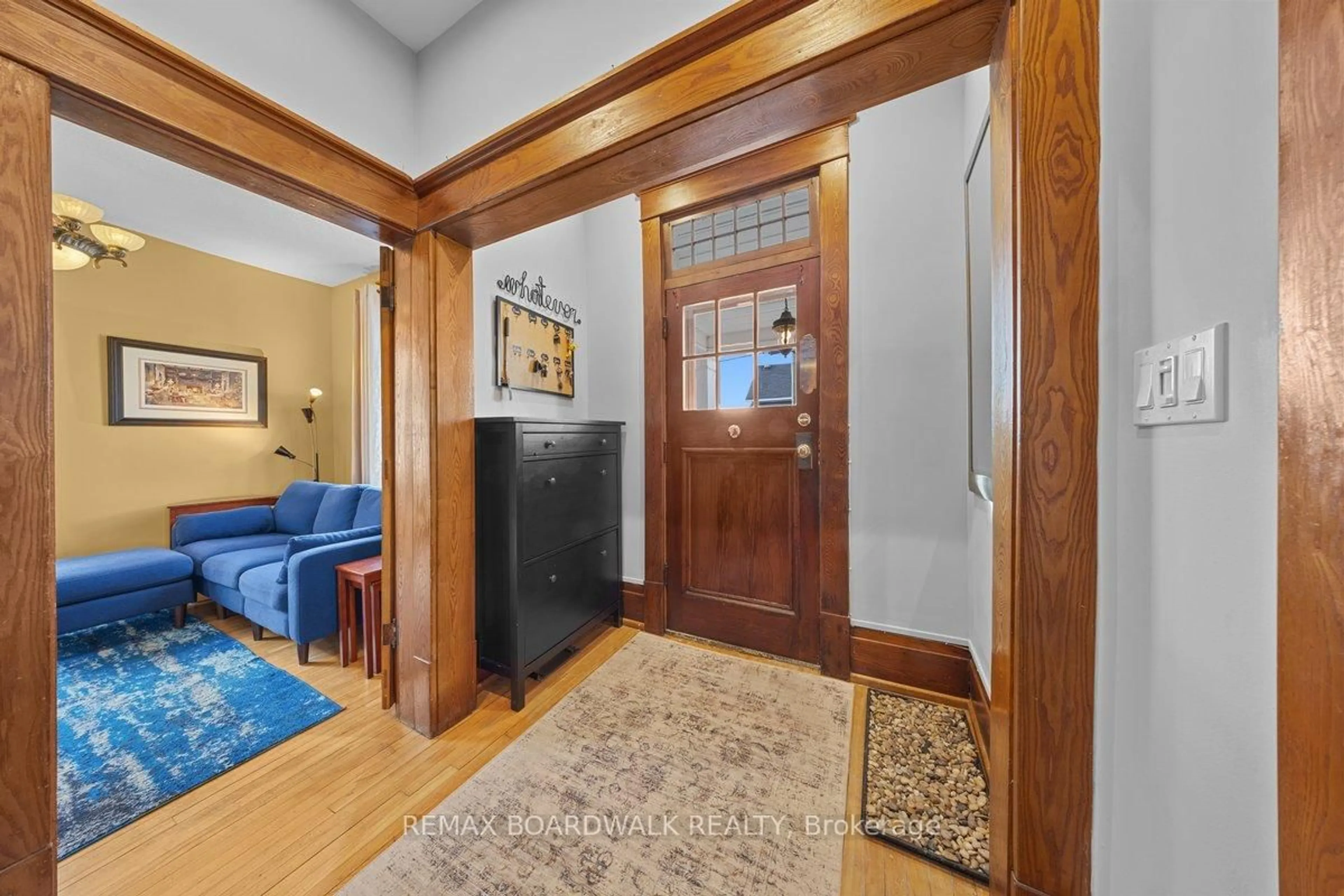 Indoor entryway for 30 EMILY St, Carleton Place Ontario K7C 1S2