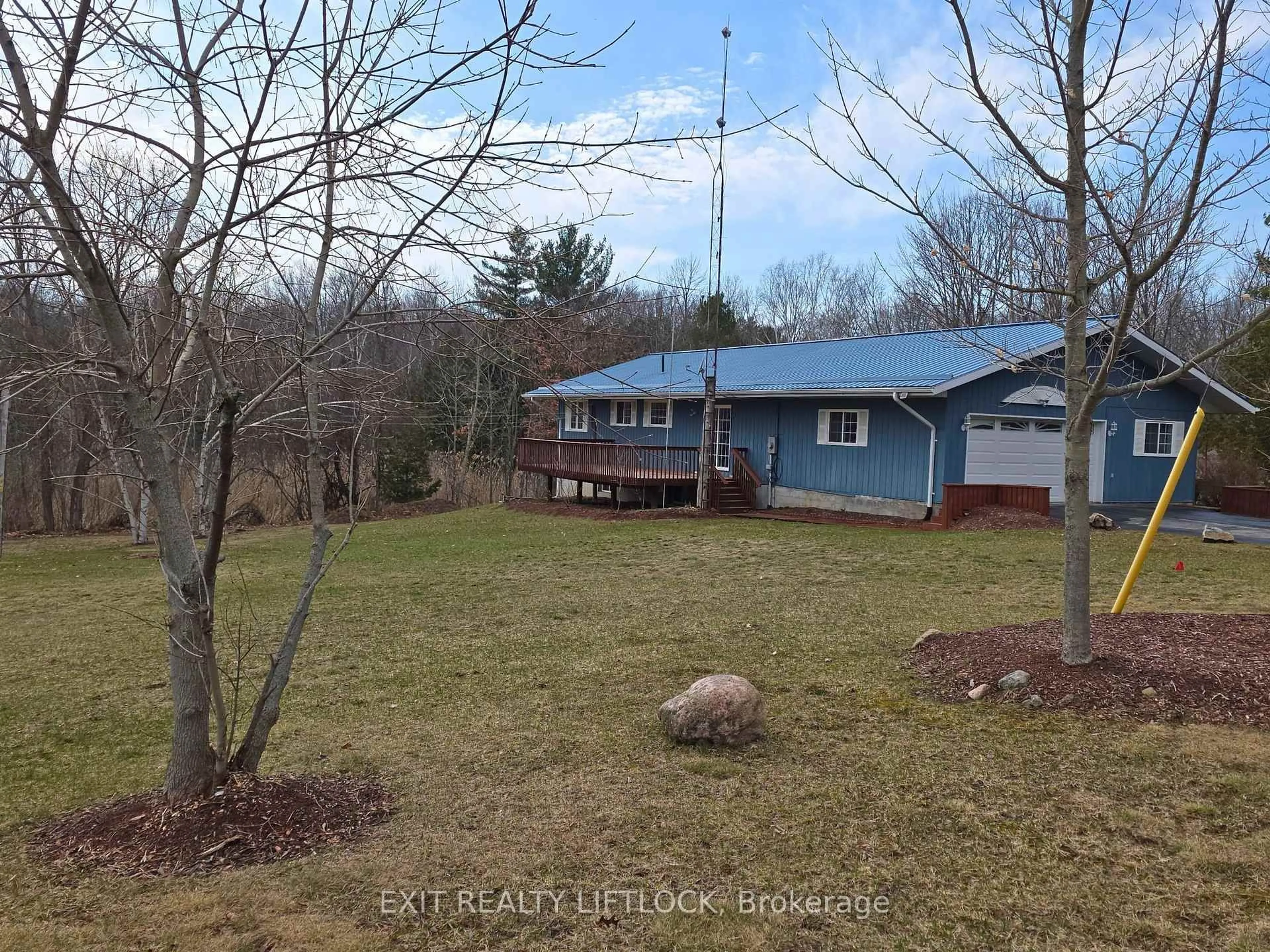 A pic from outside/outdoor area/front of a property/back of a property/a pic from drone, water/lake/river/ocean view for 308 Middle Ridge Rd, Brighton Ontario K9J 1Z6