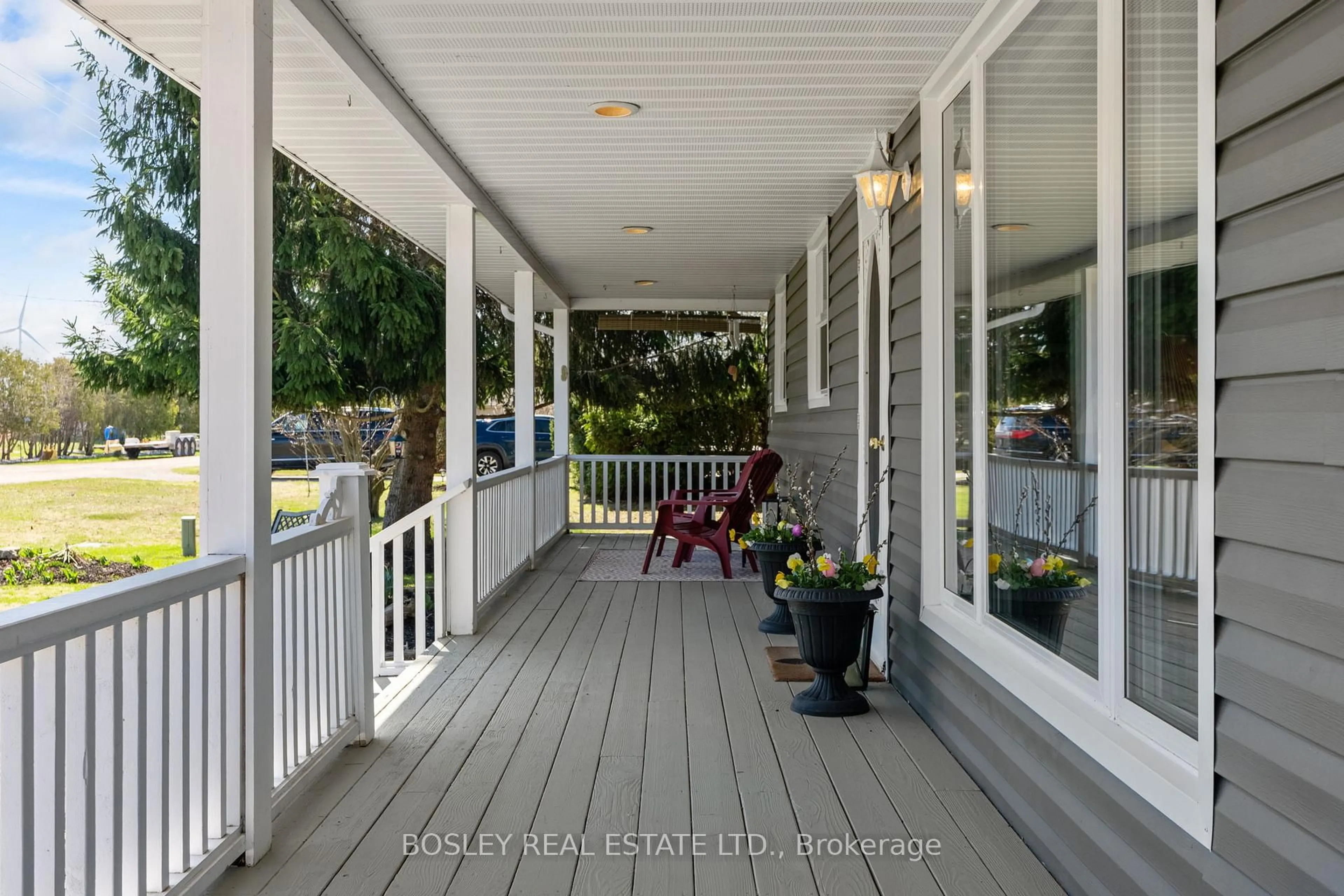 Patio, street for 72571 Duchess Cres, Bluewater Ontario N0M 2T0