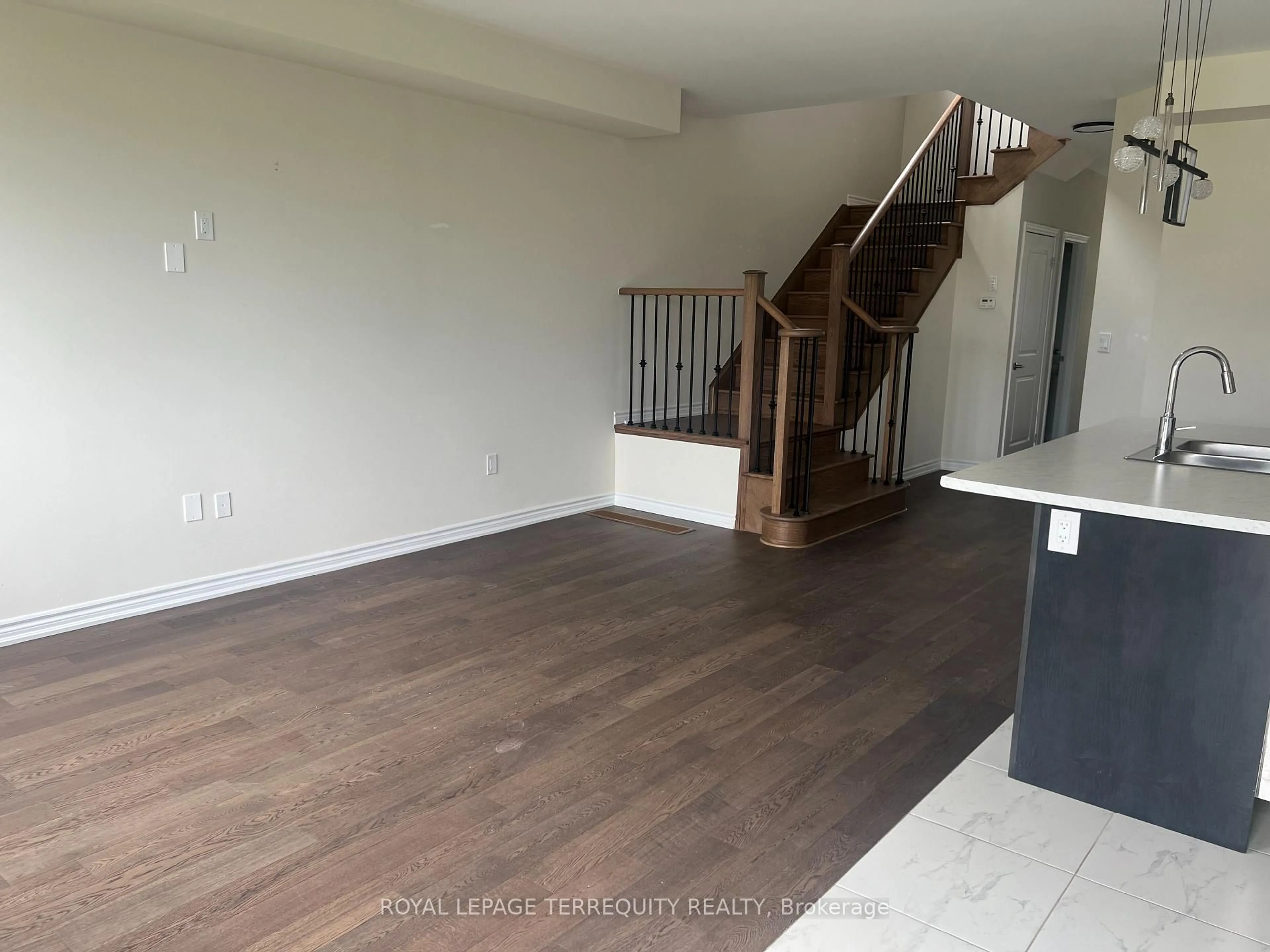 A pic of a room for 169 Vanilla Tr, Thorold Ontario L2V 0L2