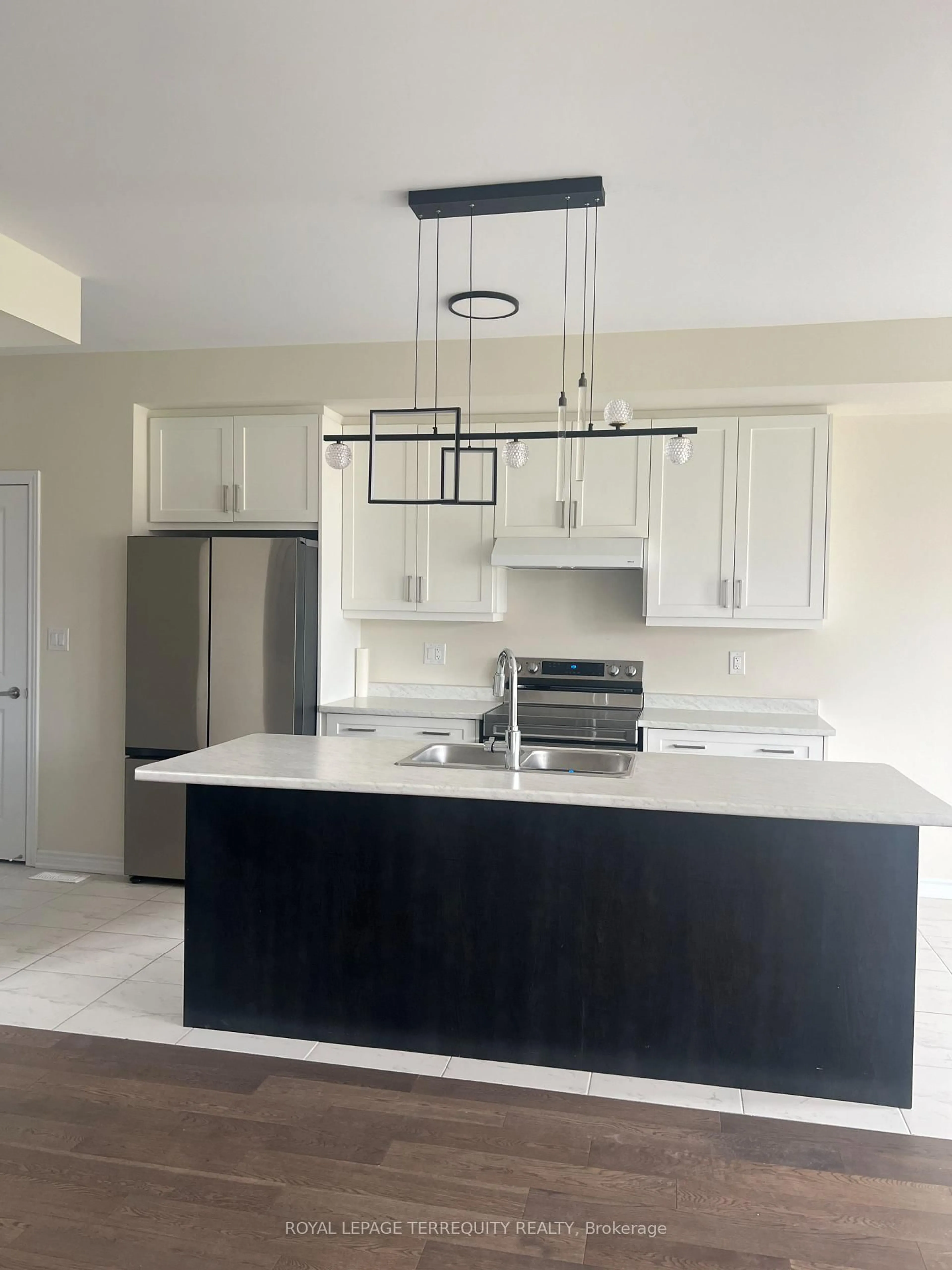 Open concept kitchen, unknown for 169 Vanilla Tr, Thorold Ontario L2V 0L2