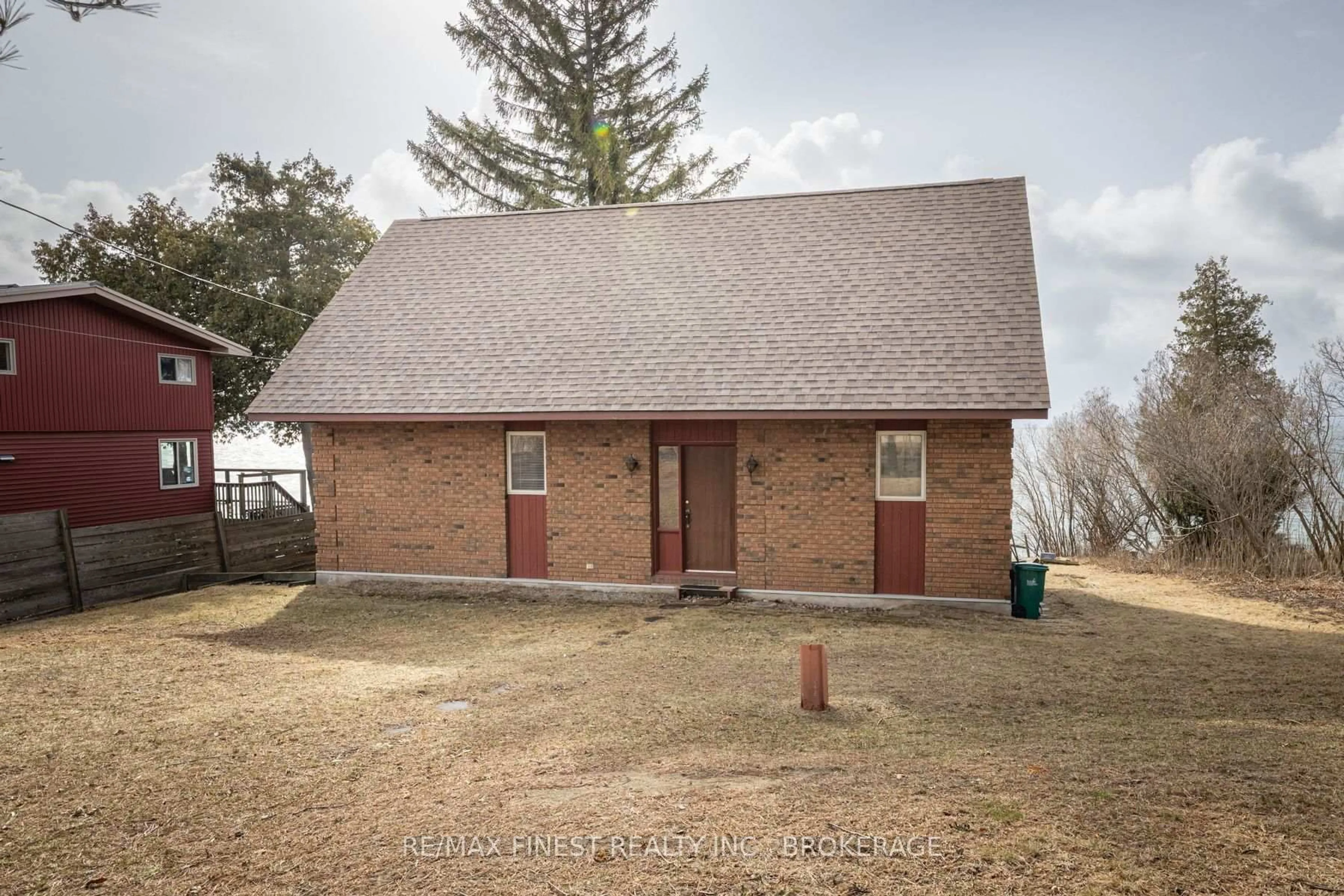 A pic from outside/outdoor area/front of a property/back of a property/a pic from drone, unknown for 1141 Front Rd, Frontenac Ontario K7M 4M2