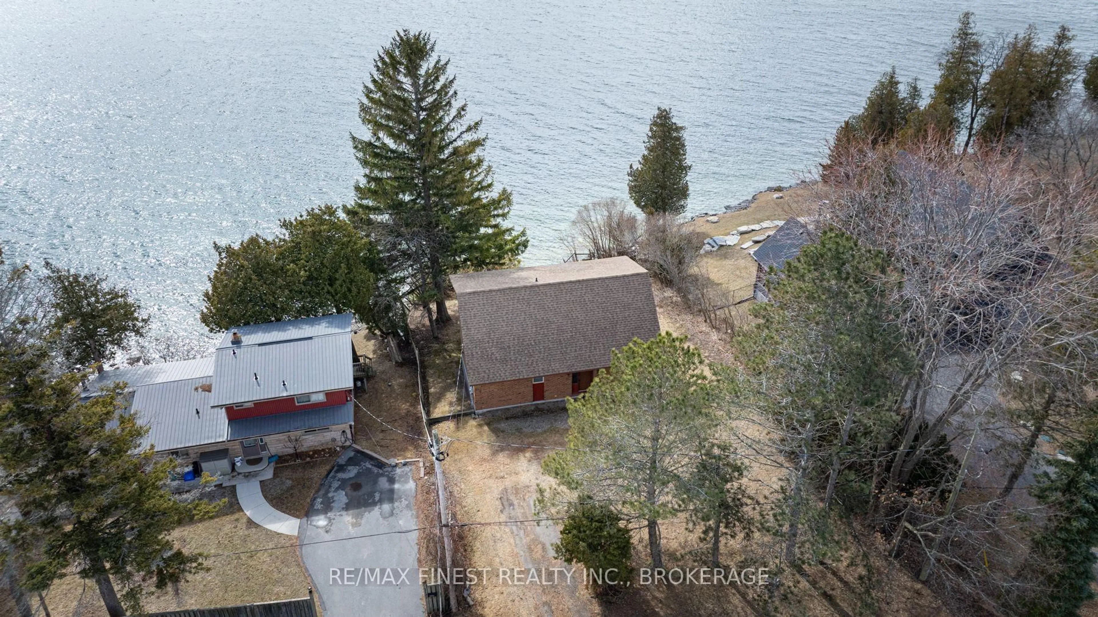 A pic from outside/outdoor area/front of a property/back of a property/a pic from drone, water/lake/river/ocean view for 1141 Front Rd, Frontenac Ontario K7M 4M2