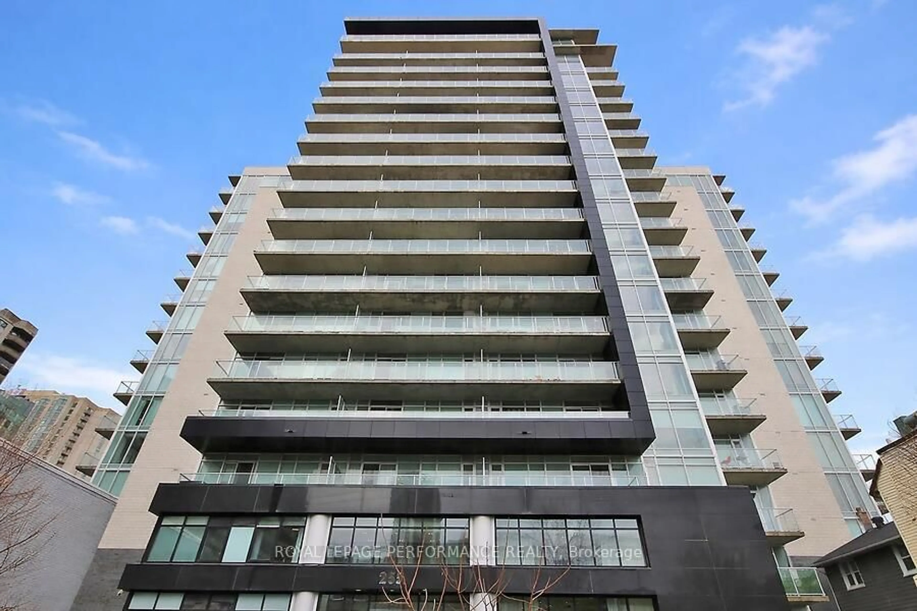 Unknown for 255 Bay St #1602, Ottawa Ontario K1R 0C5