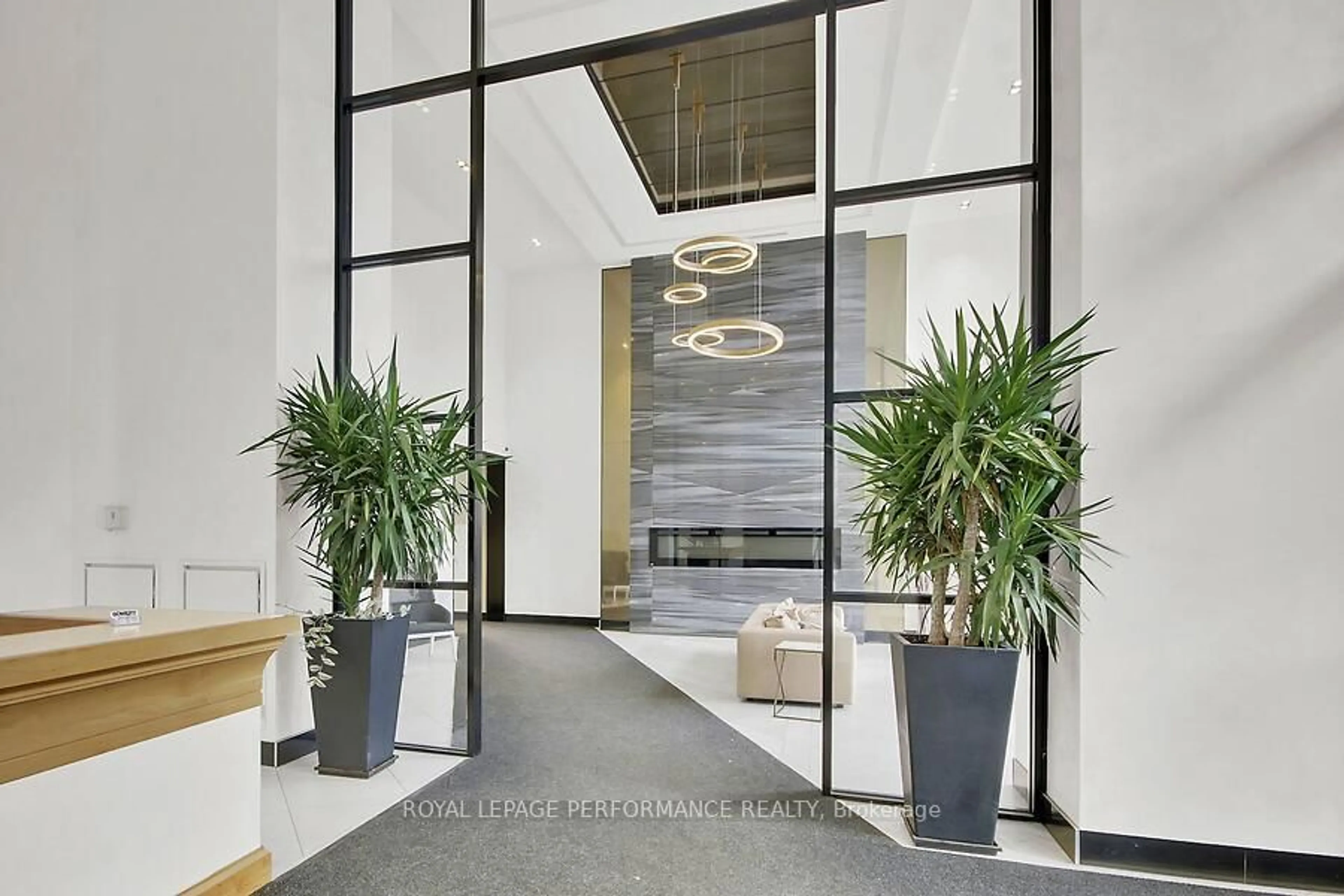 Indoor foyer for 255 Bay St #1602, Ottawa Ontario K1R 0C5