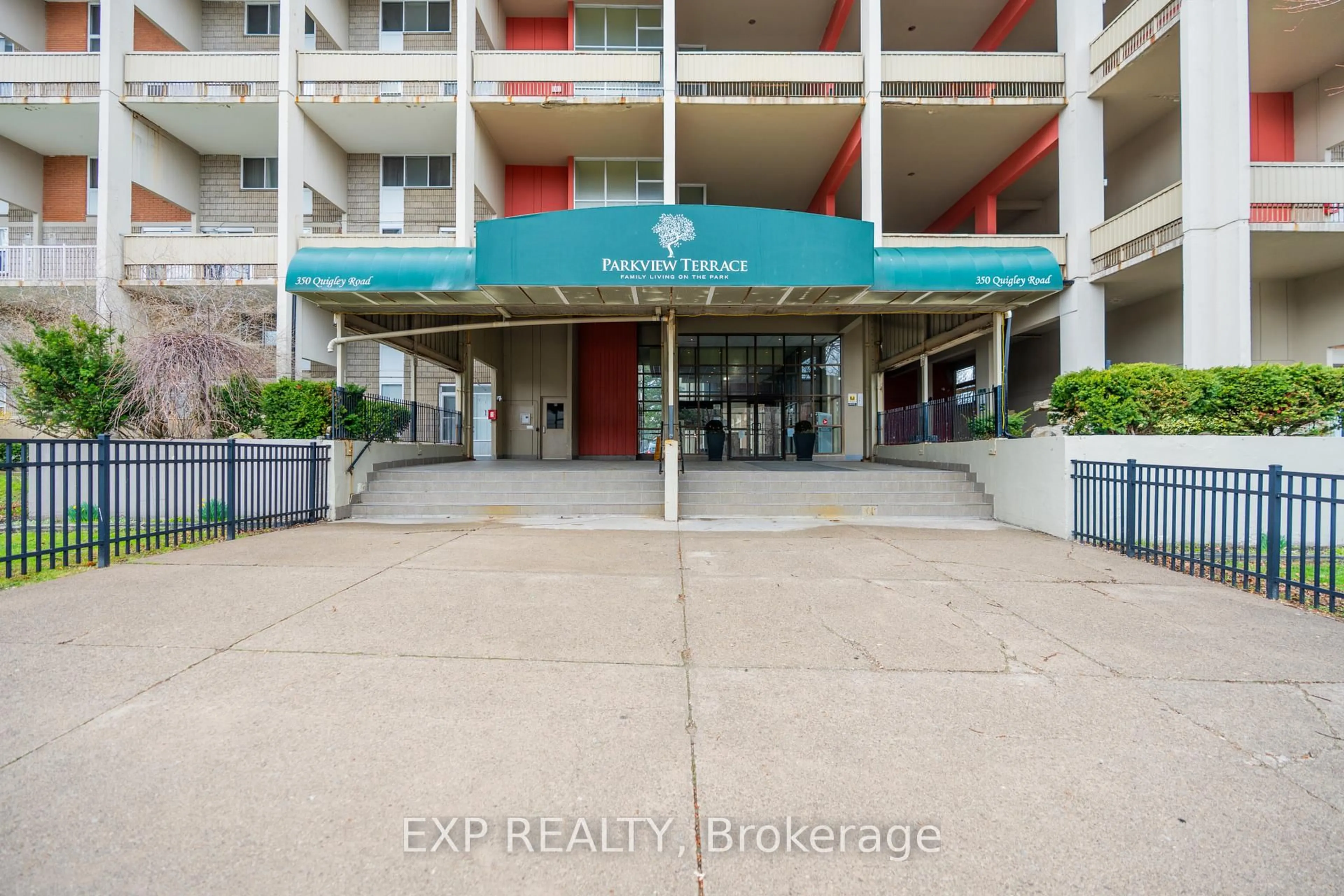 Unknown for 350 Quigley Rd #811, Hamilton Ontario L8K 5N2