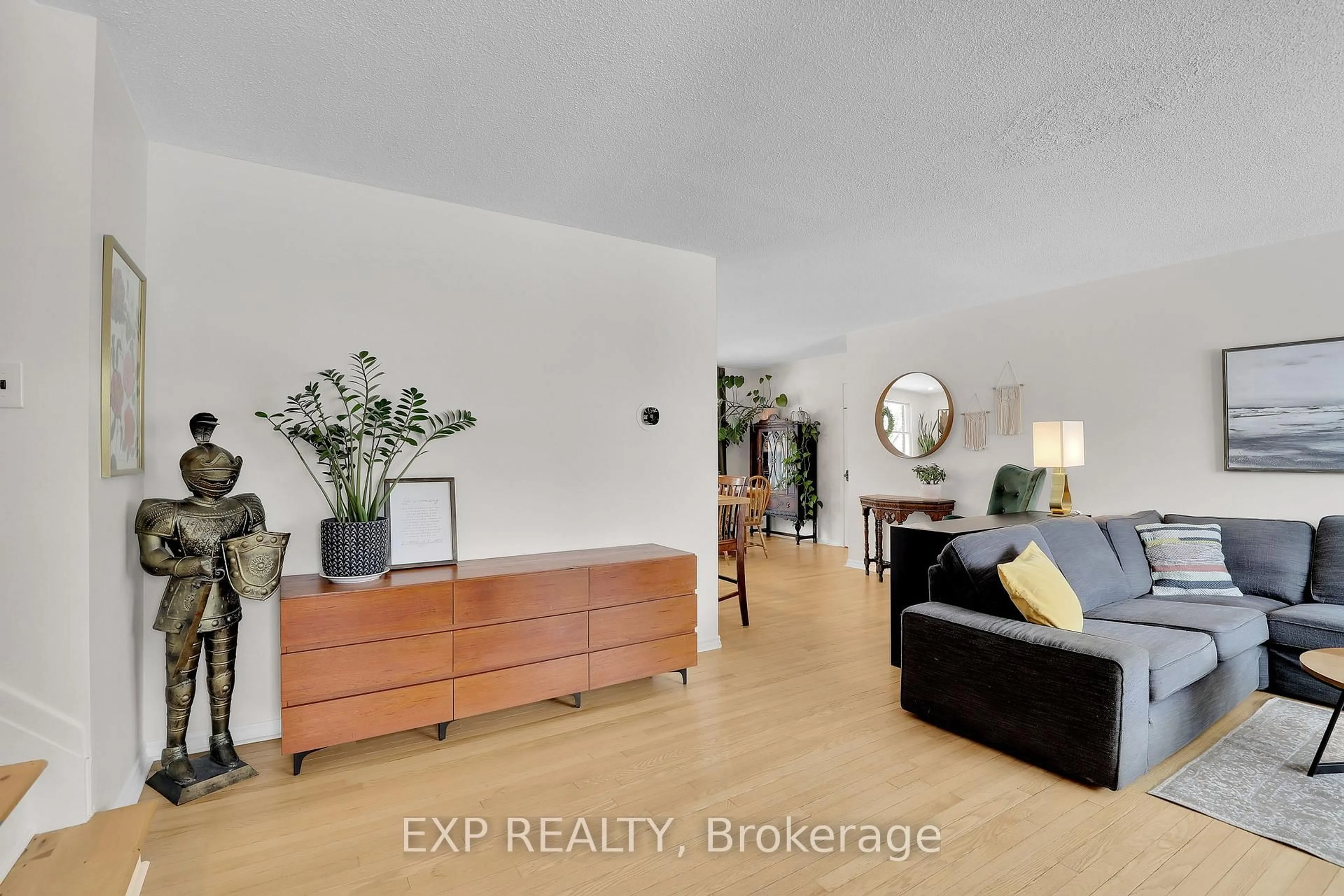 Unknown for 114 Kedey St St, Fitzroy Harbour Ontario K0A 1X0