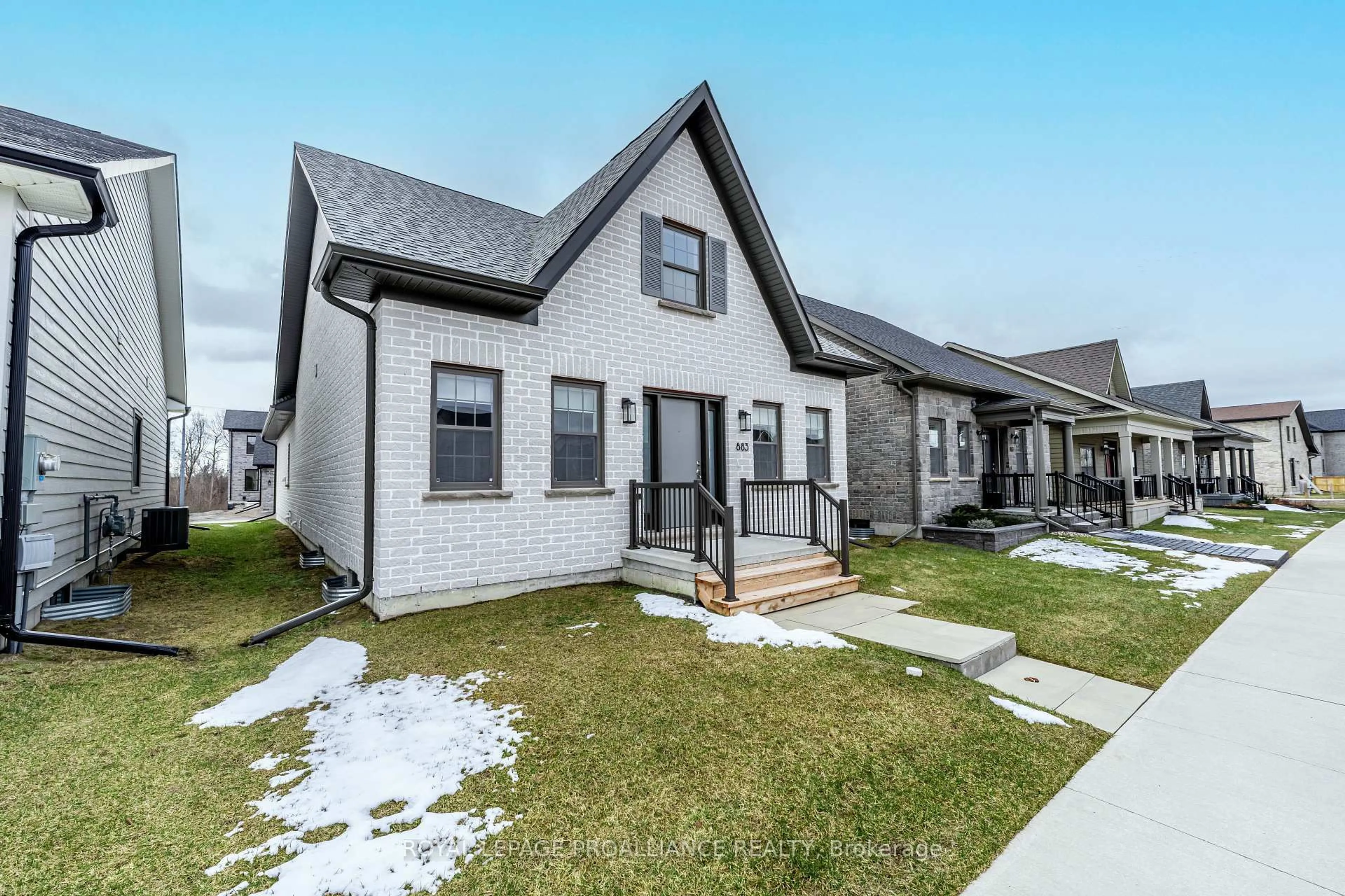 Unknown for 883 Ernest Allen Blvd, Cobourg Ontario K9A 1W9