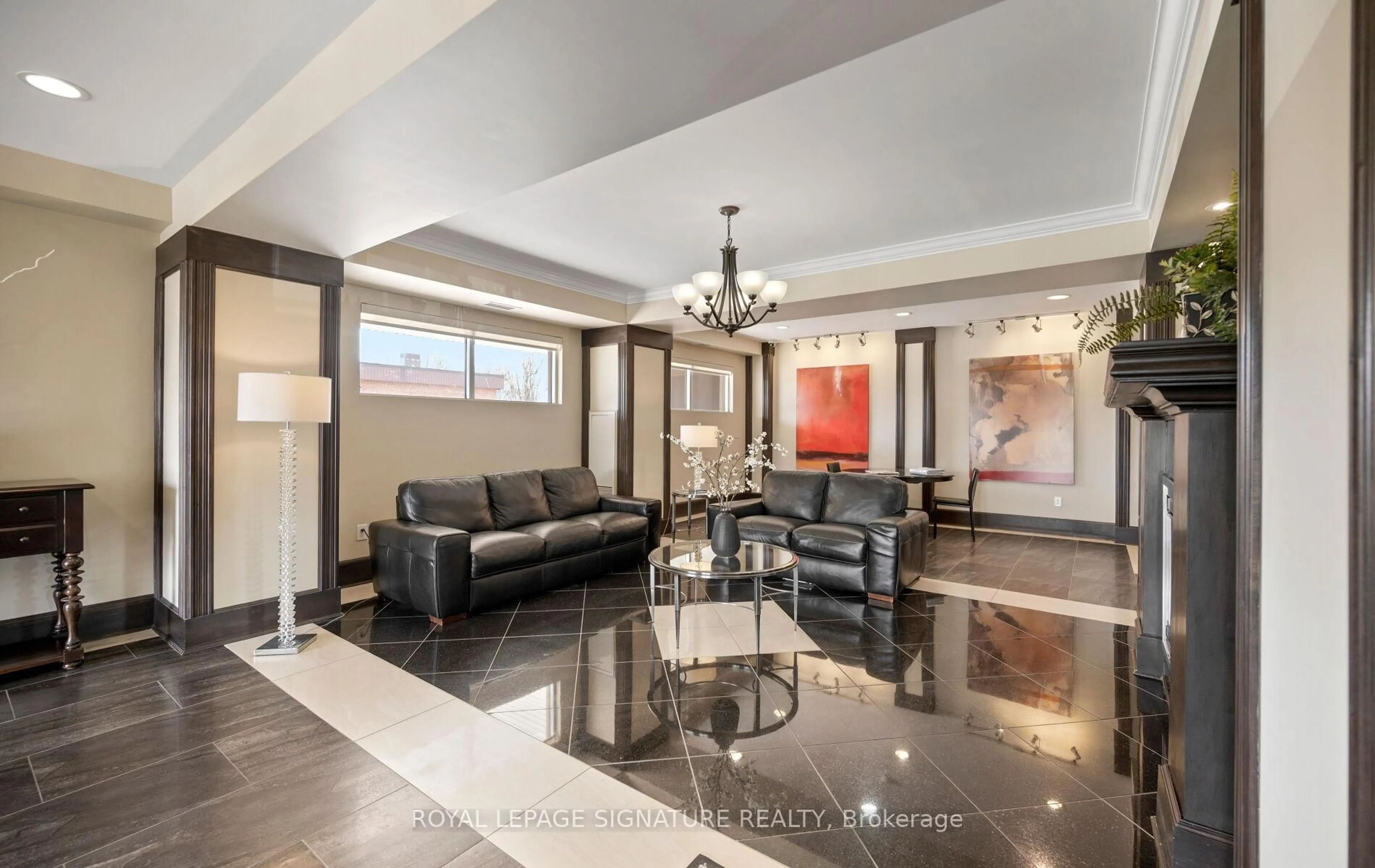 Lobby for 539 BELMONT Ave #101, Kitchener Ontario N2M 0A2