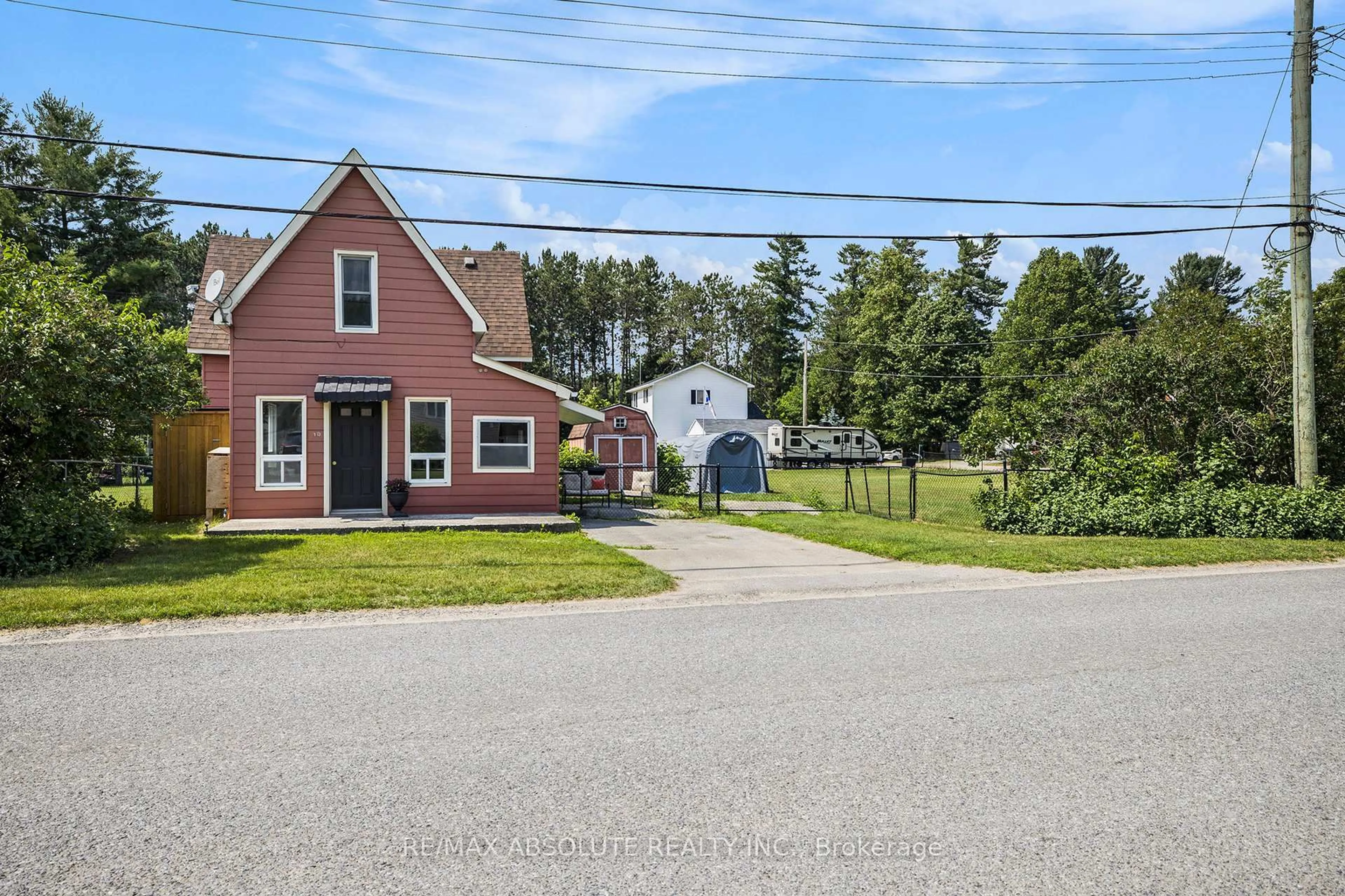 Unknown for 10 Neilson St, McNab/Braeside Ontario K7S 3G2